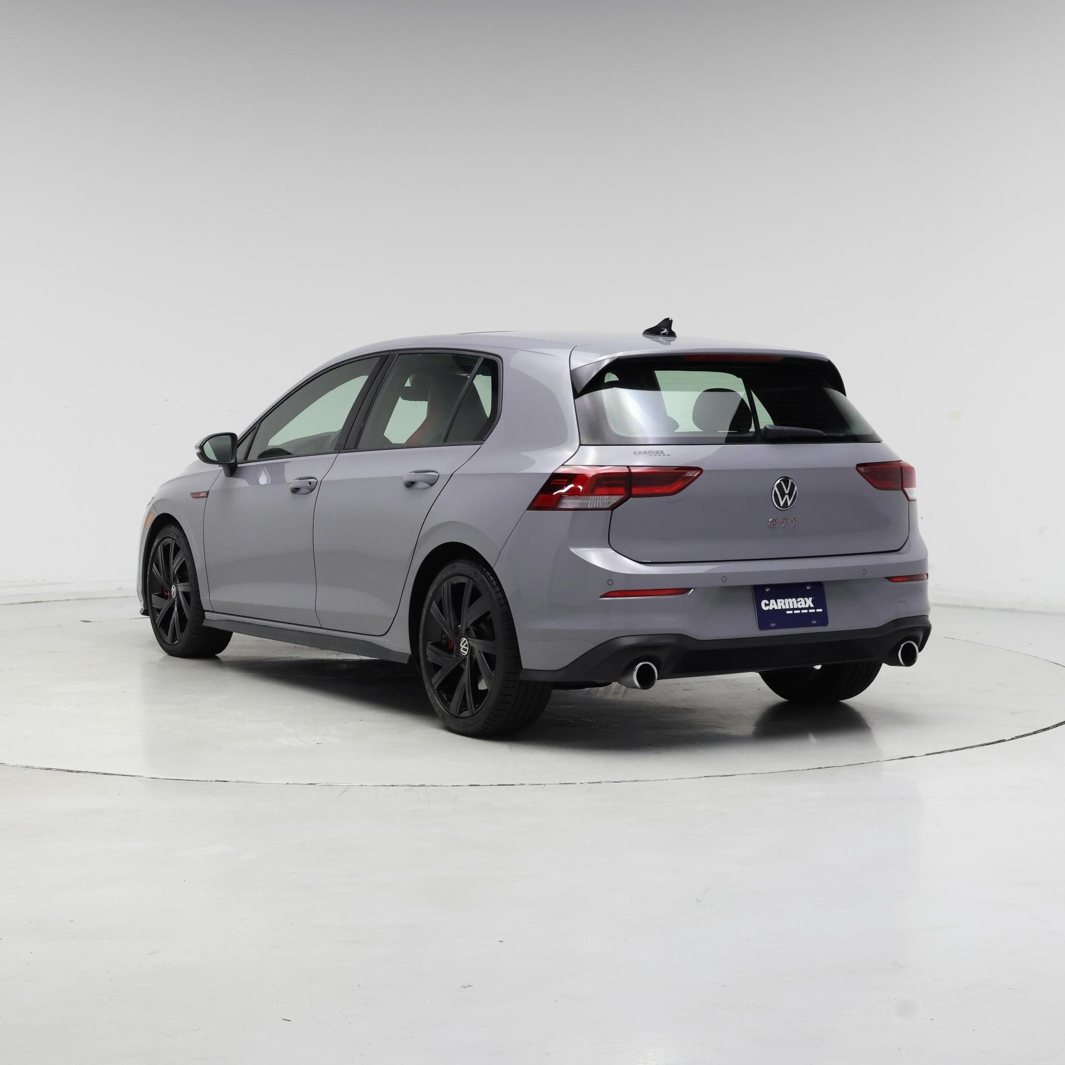Thumbnail: 2023 Volkswagen Golf - 2