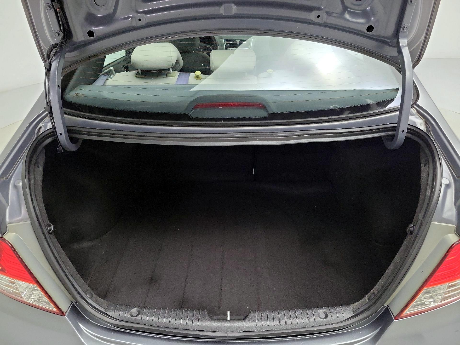 Thumbnail: 2014 Hyundai Accent - 19