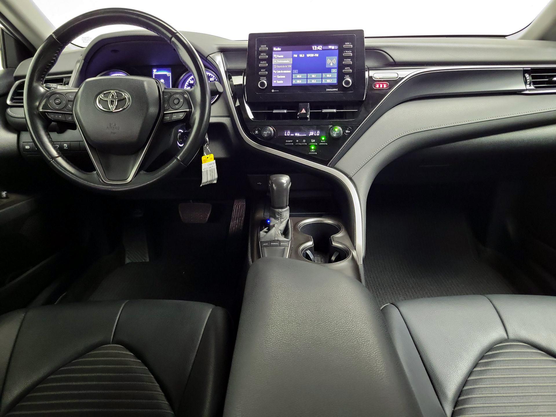 Thumbnail: 2023 Toyota Camry - 9