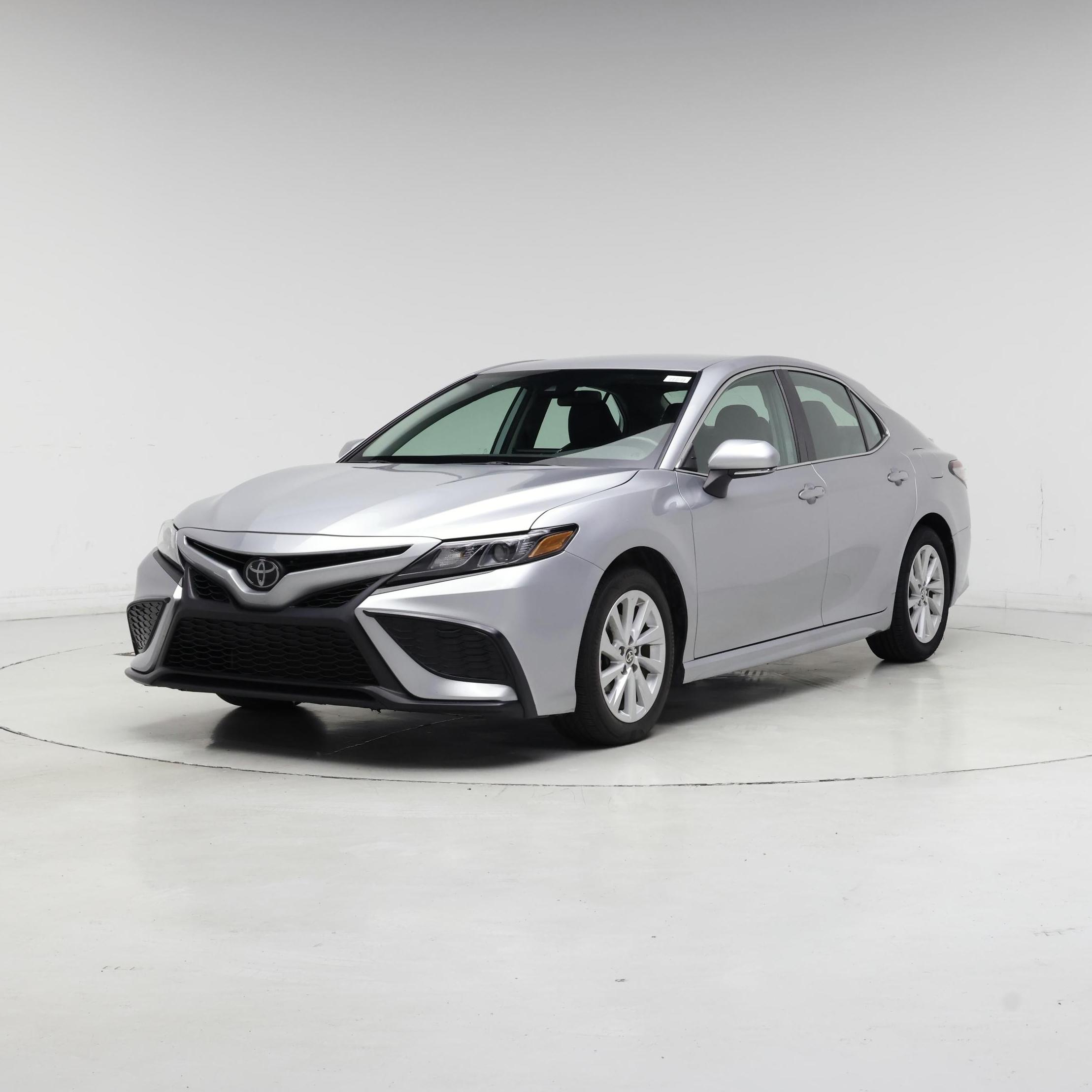 Thumbnail: 2023 Toyota Camry - 4