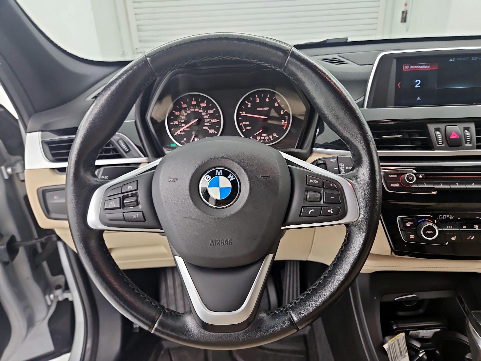 Thumbnail: 2018 BMW X1 - 10