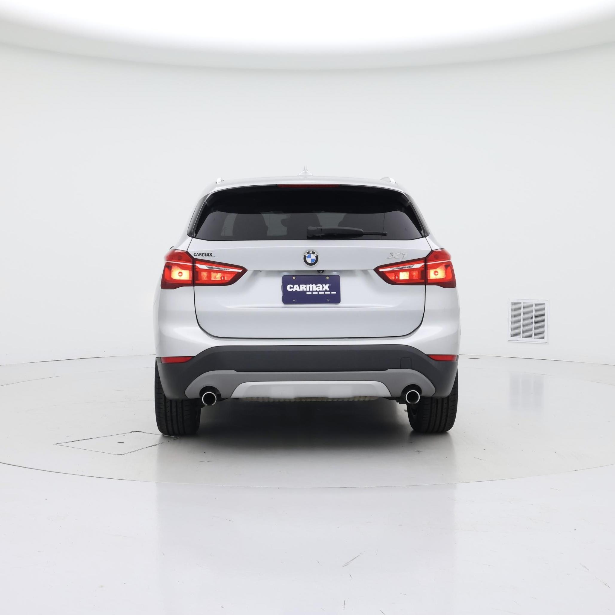 Thumbnail: 2018 BMW X1 - 6