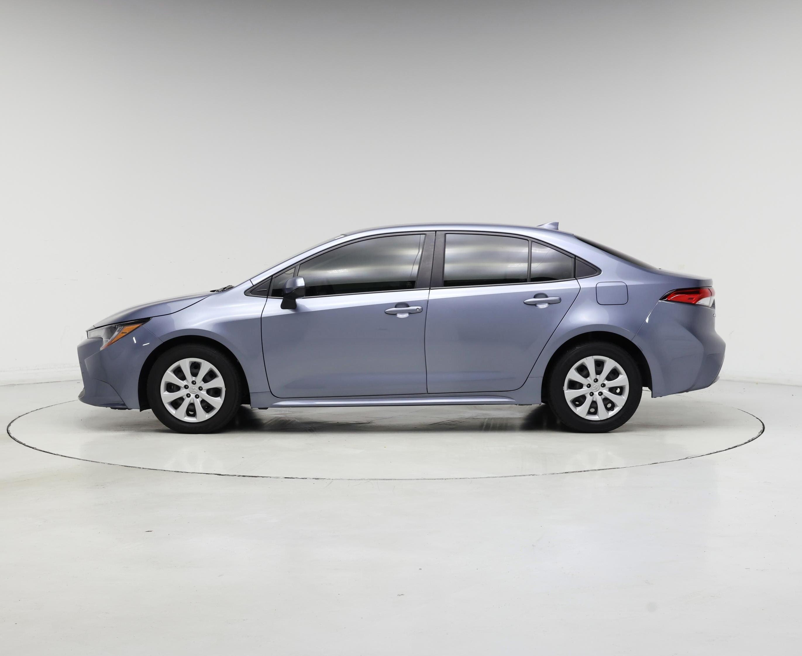 Thumbnail: 2022 Toyota Corolla - 3