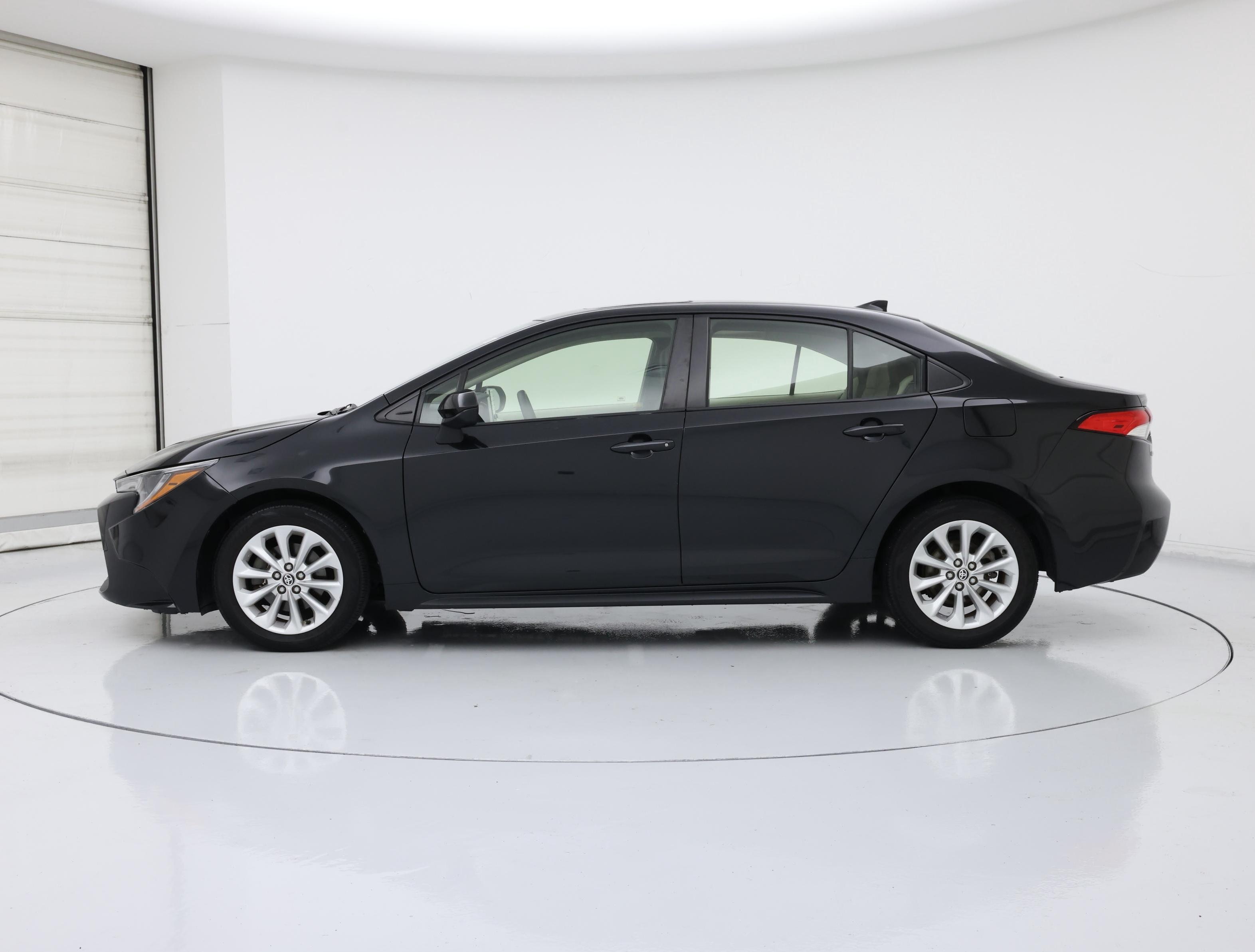 Thumbnail: 2020 Toyota Corolla - 3