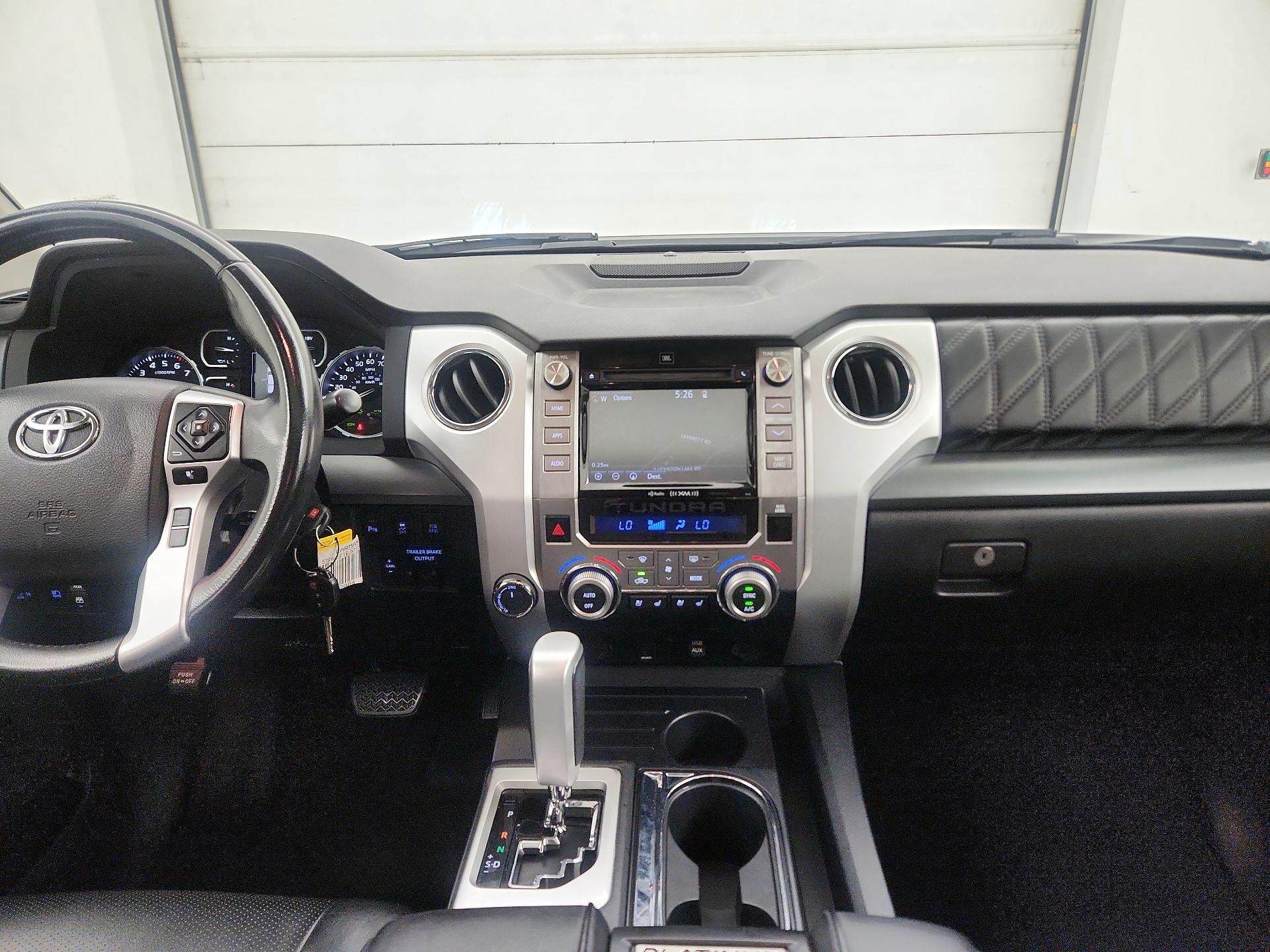 Thumbnail: 2018 Toyota Tundra - 9