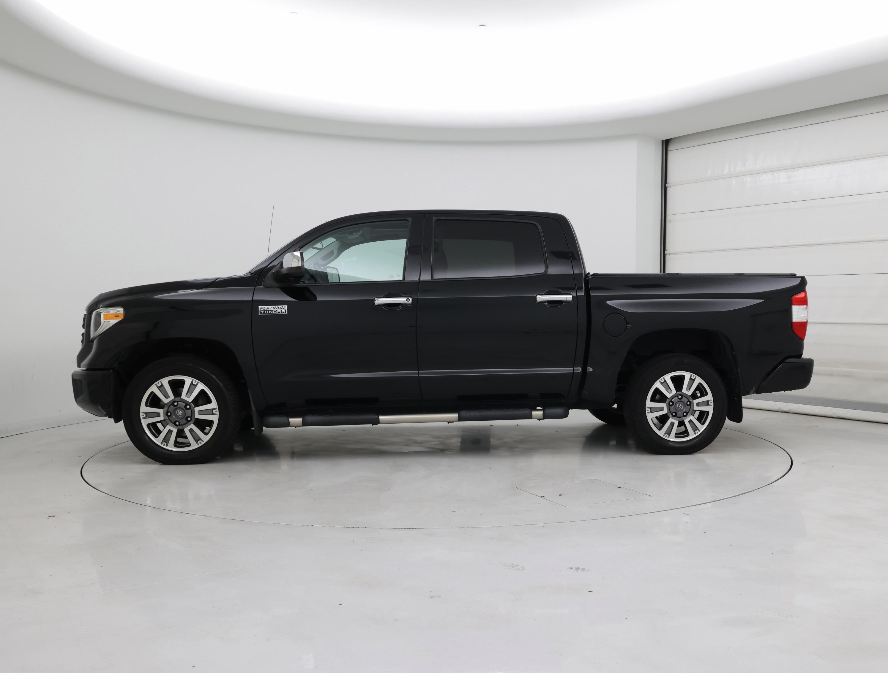 Thumbnail: 2018 Toyota Tundra - 3
