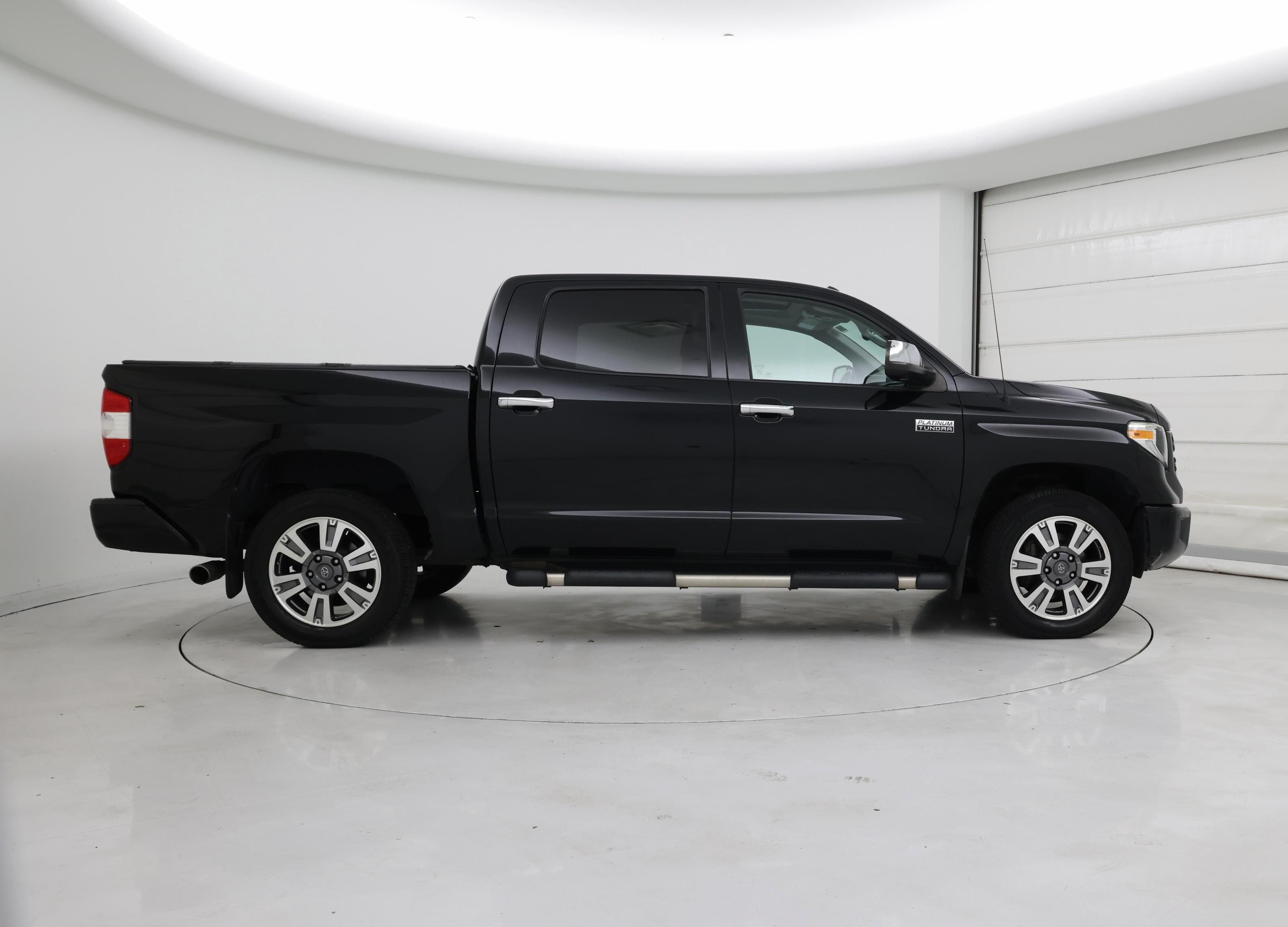 Thumbnail: 2018 Toyota Tundra - 7