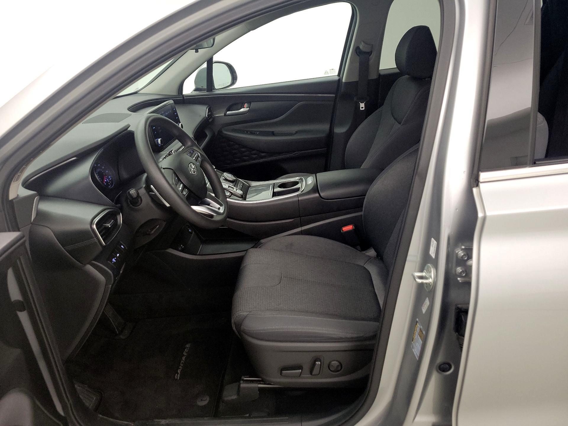 Thumbnail: 2022 Hyundai Santa Fe - 11