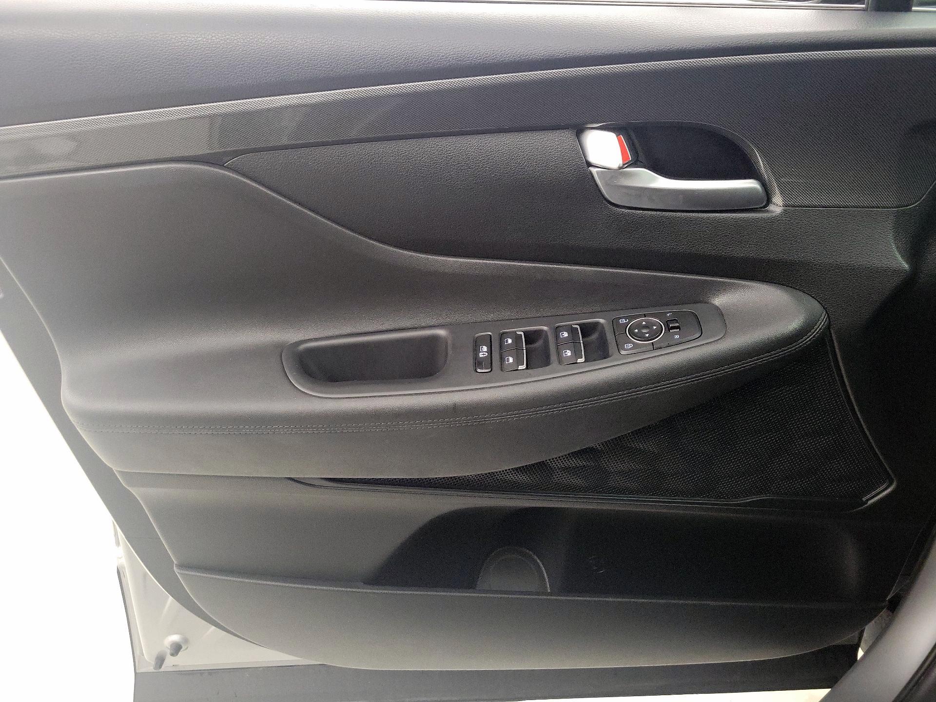 Thumbnail: 2022 Hyundai Santa Fe - 12