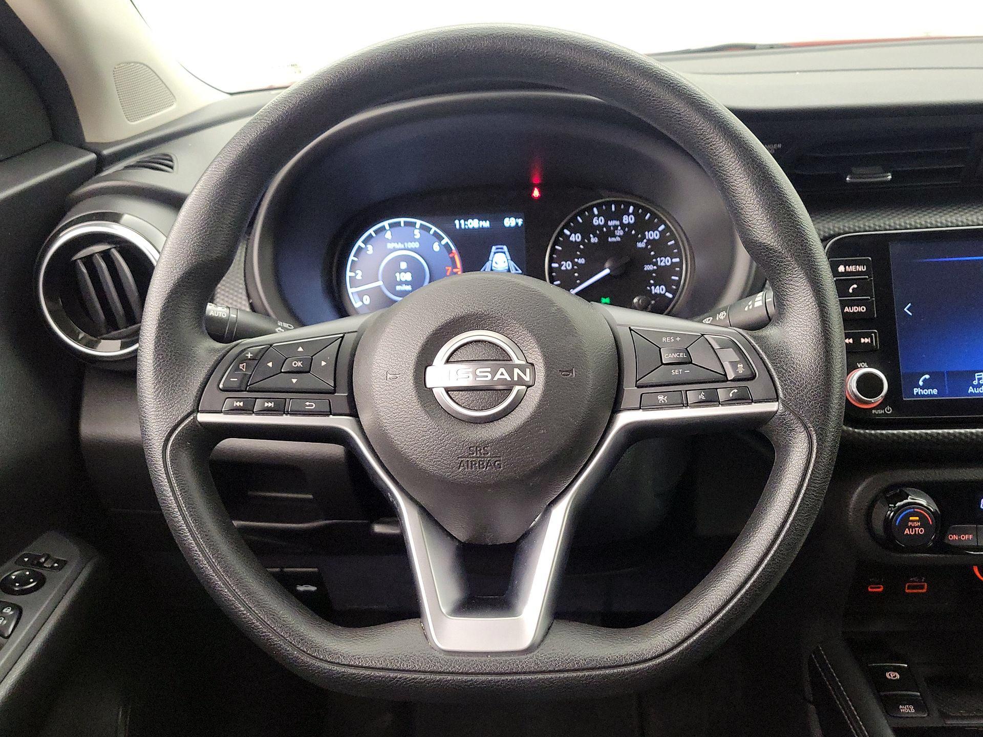 Thumbnail: 2022 Nissan Kicks - 10