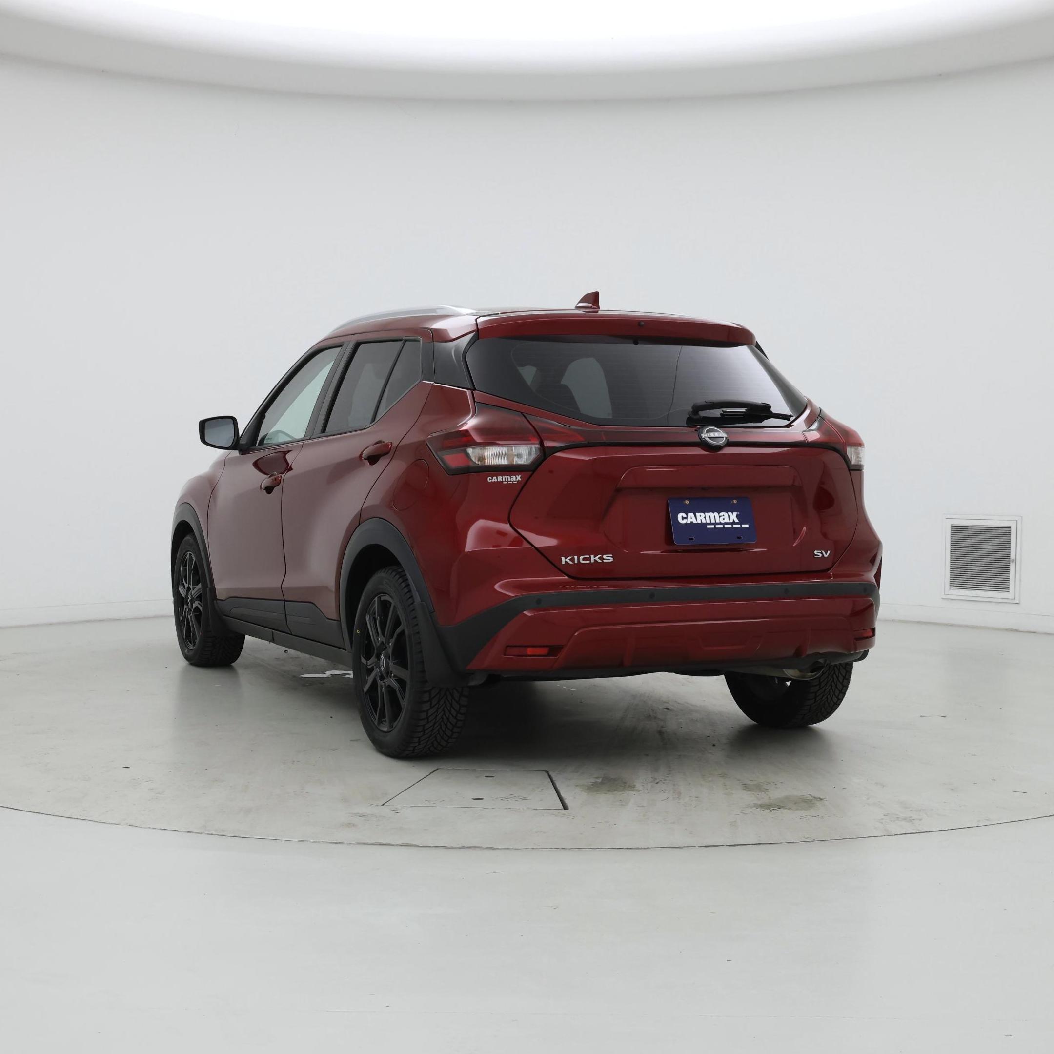 Thumbnail: 2022 Nissan Kicks - 2
