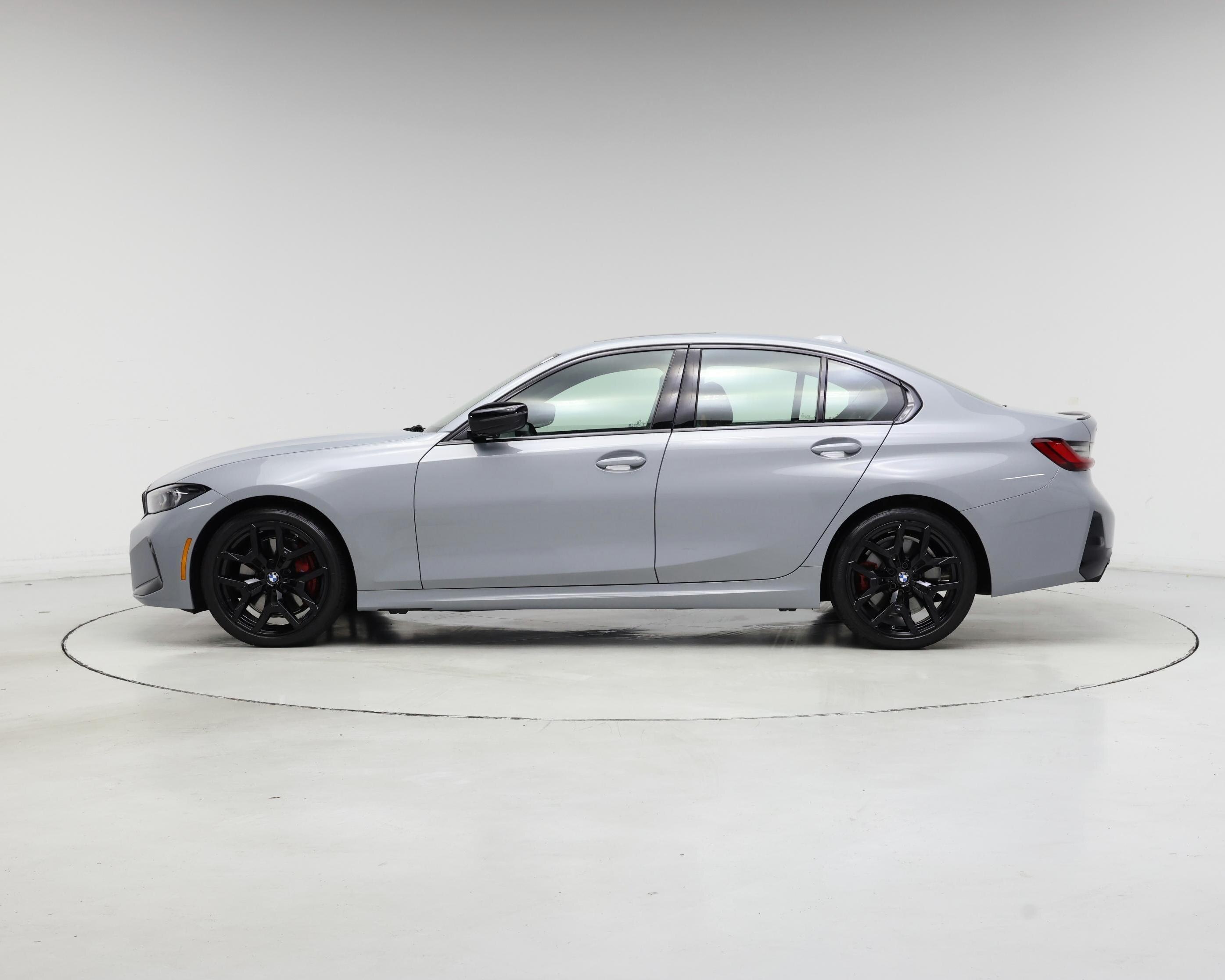 Thumbnail: 2025 BMW 3 Series - 3