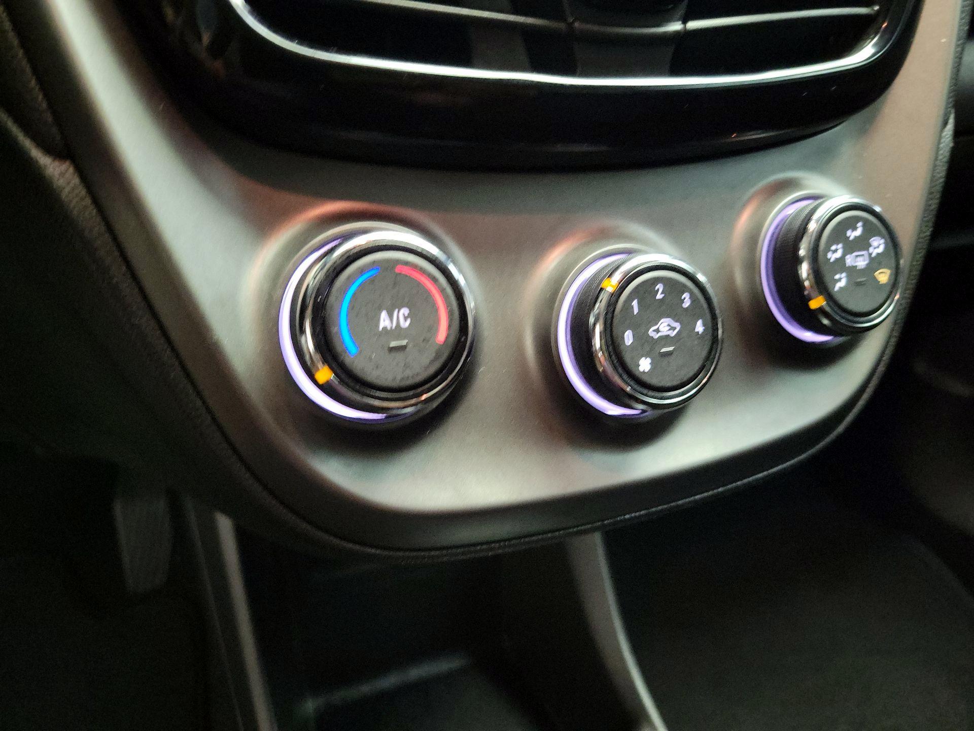 Thumbnail: 2019 Chevrolet Spark - 17