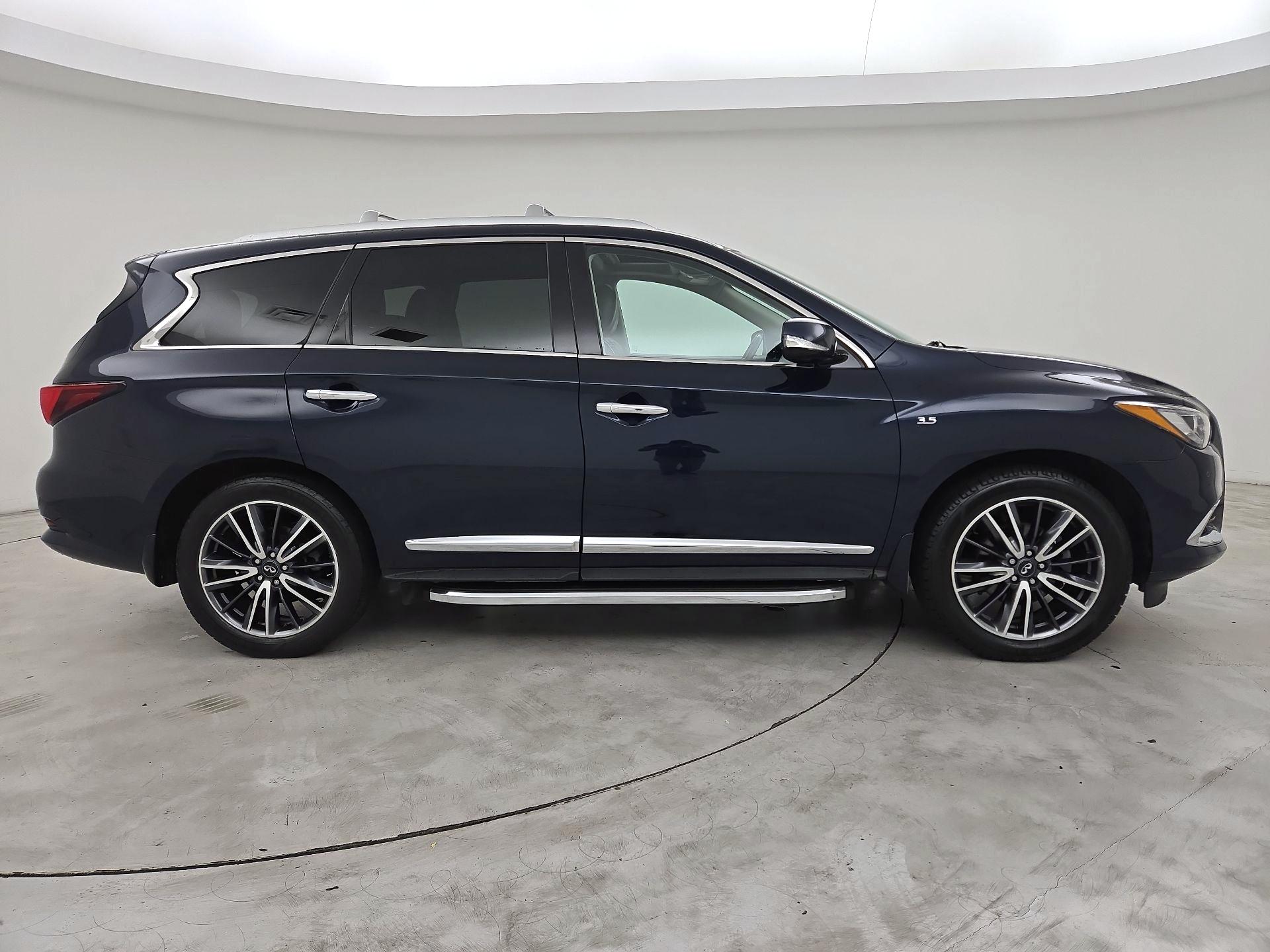 Thumbnail: 2019 INFINITI QX60 - 4
