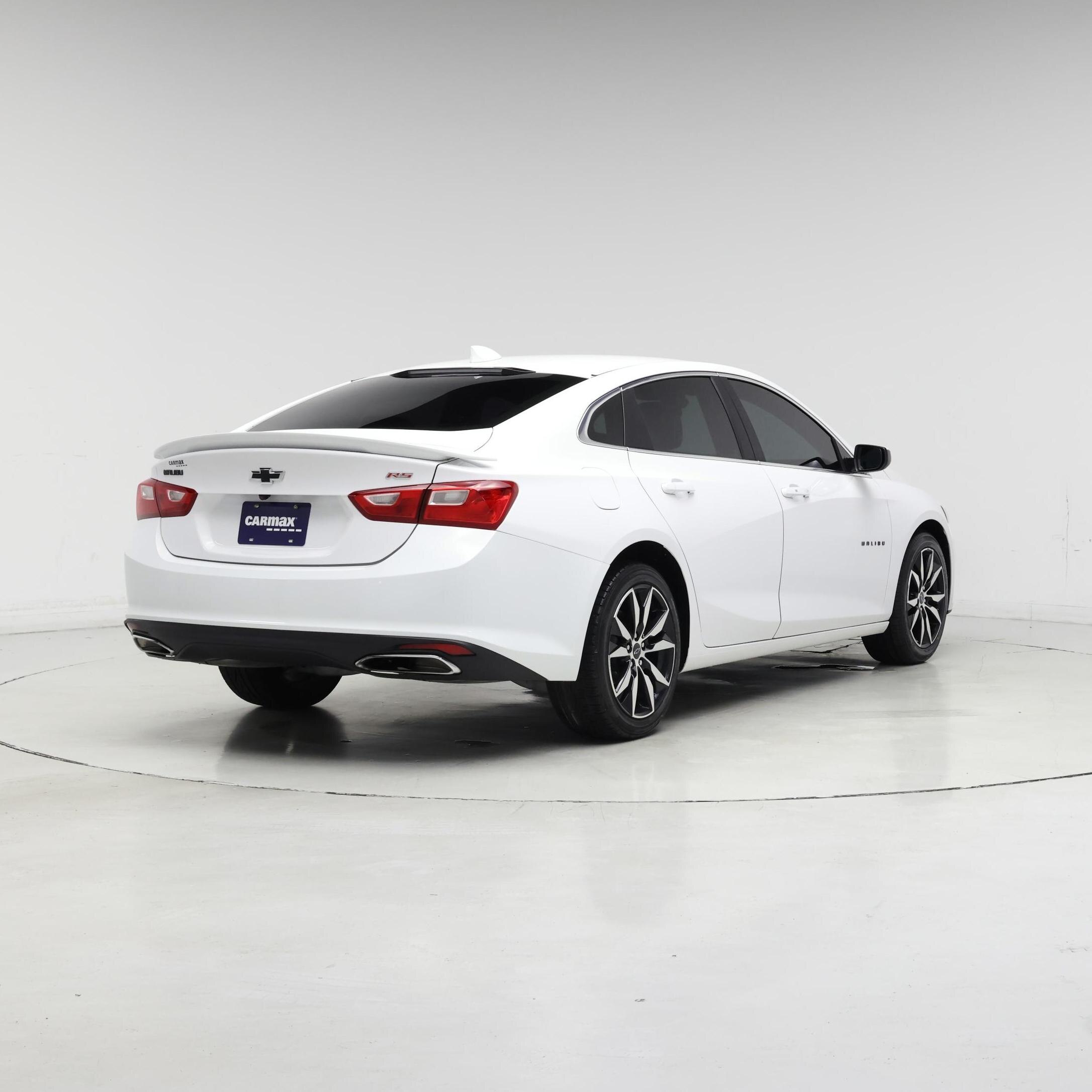 Thumbnail: 2020 Chevrolet Malibu - 8