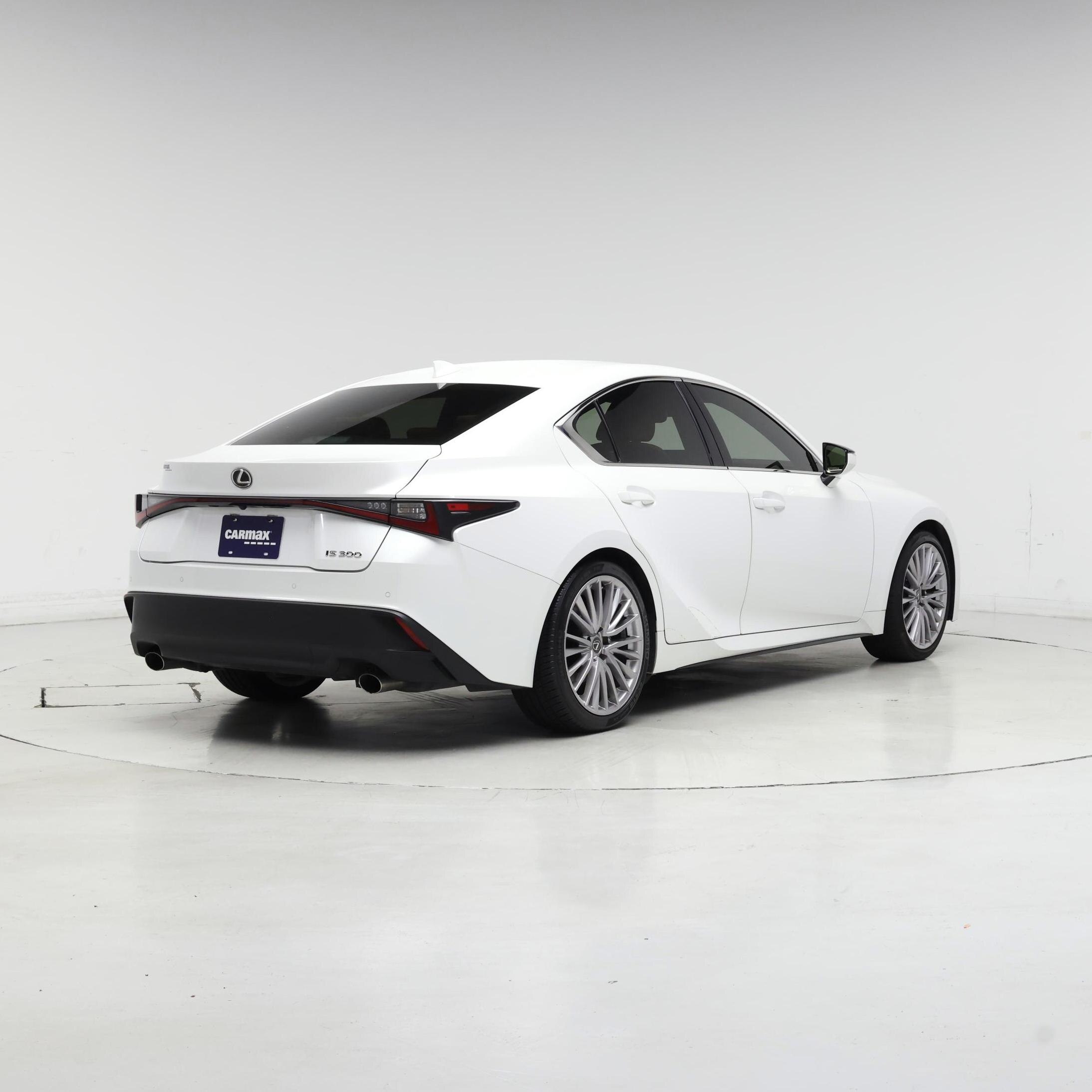 Thumbnail: 2023 Lexus IS - 8