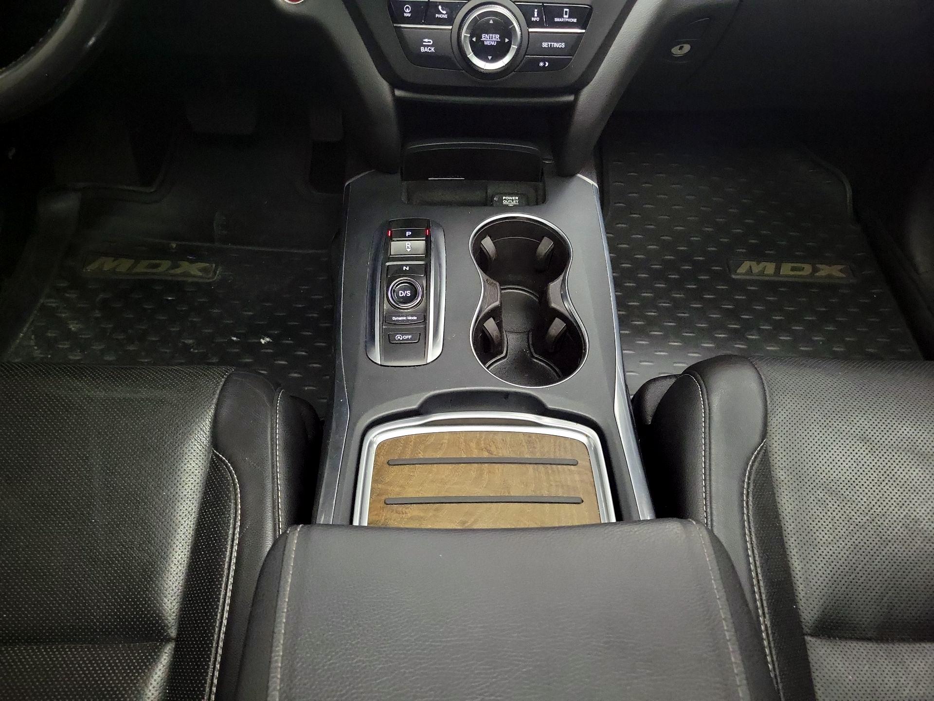 Thumbnail: 2019 Acura MDX - 17