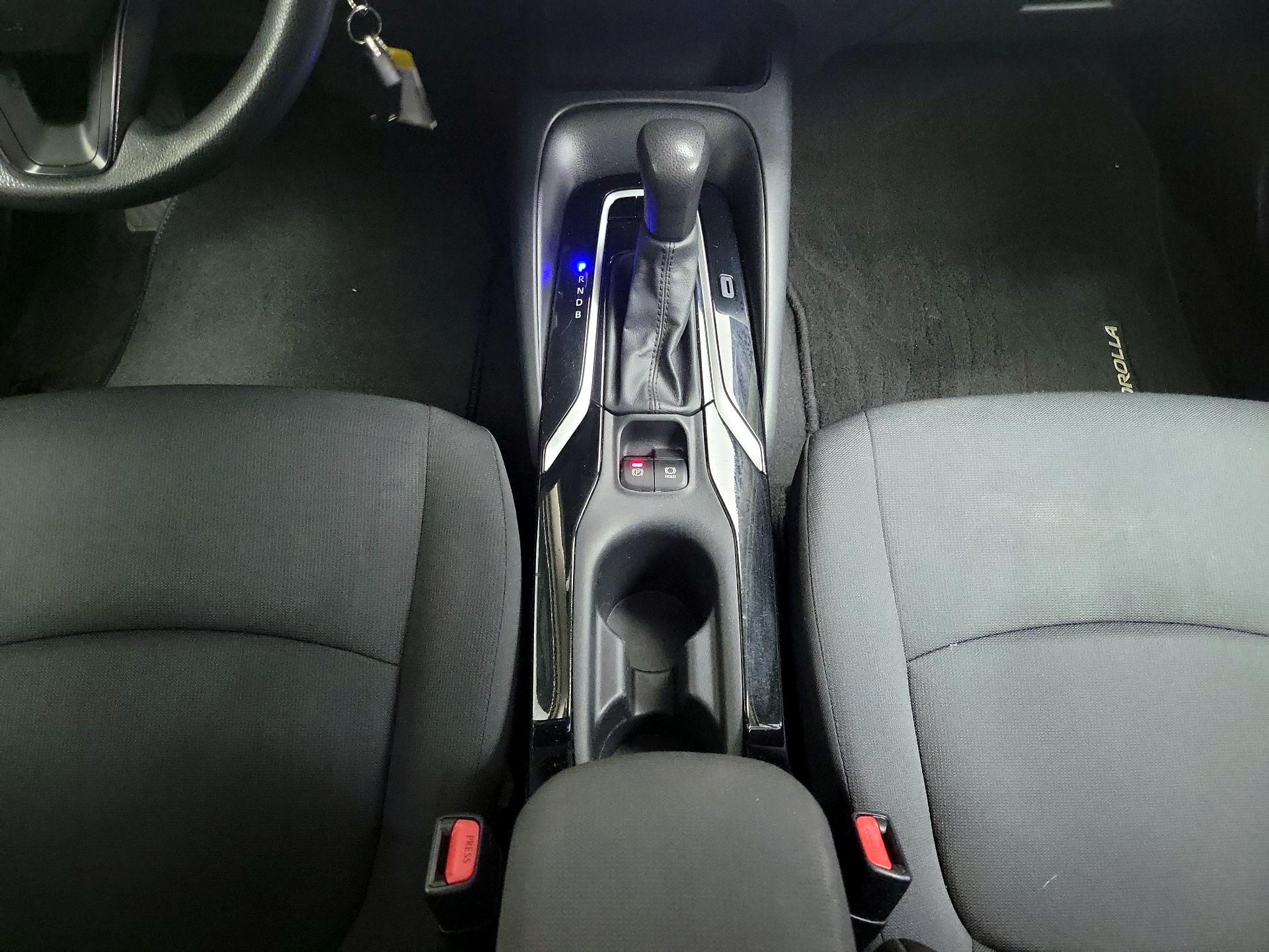 Thumbnail: 2022 Toyota Corolla - 17