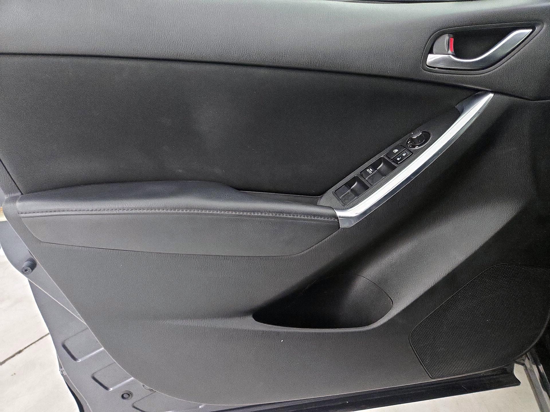 Thumbnail: 2015 Mazda CX-5 - 12