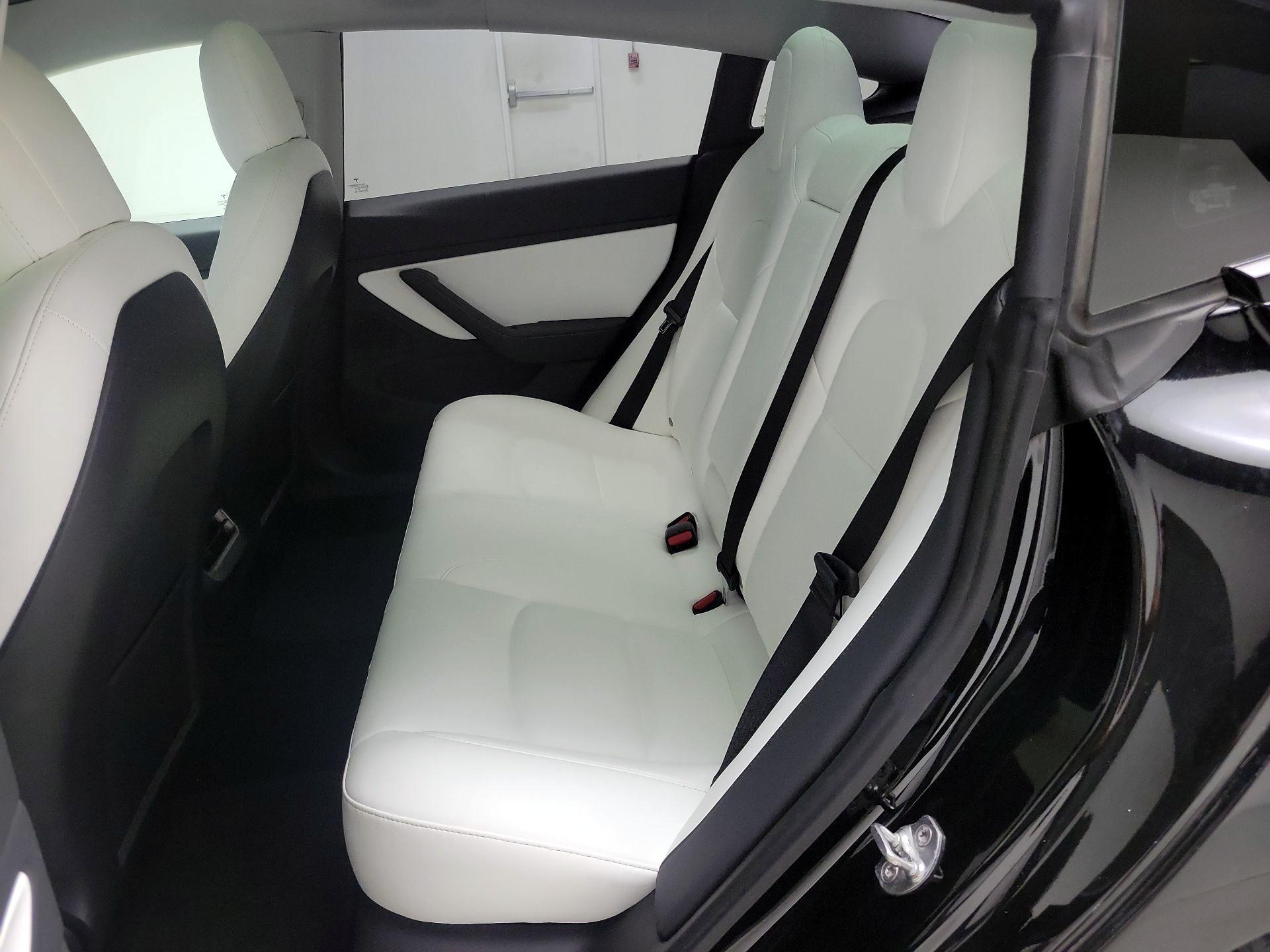 Thumbnail: 2021 Tesla Model 3 - 18