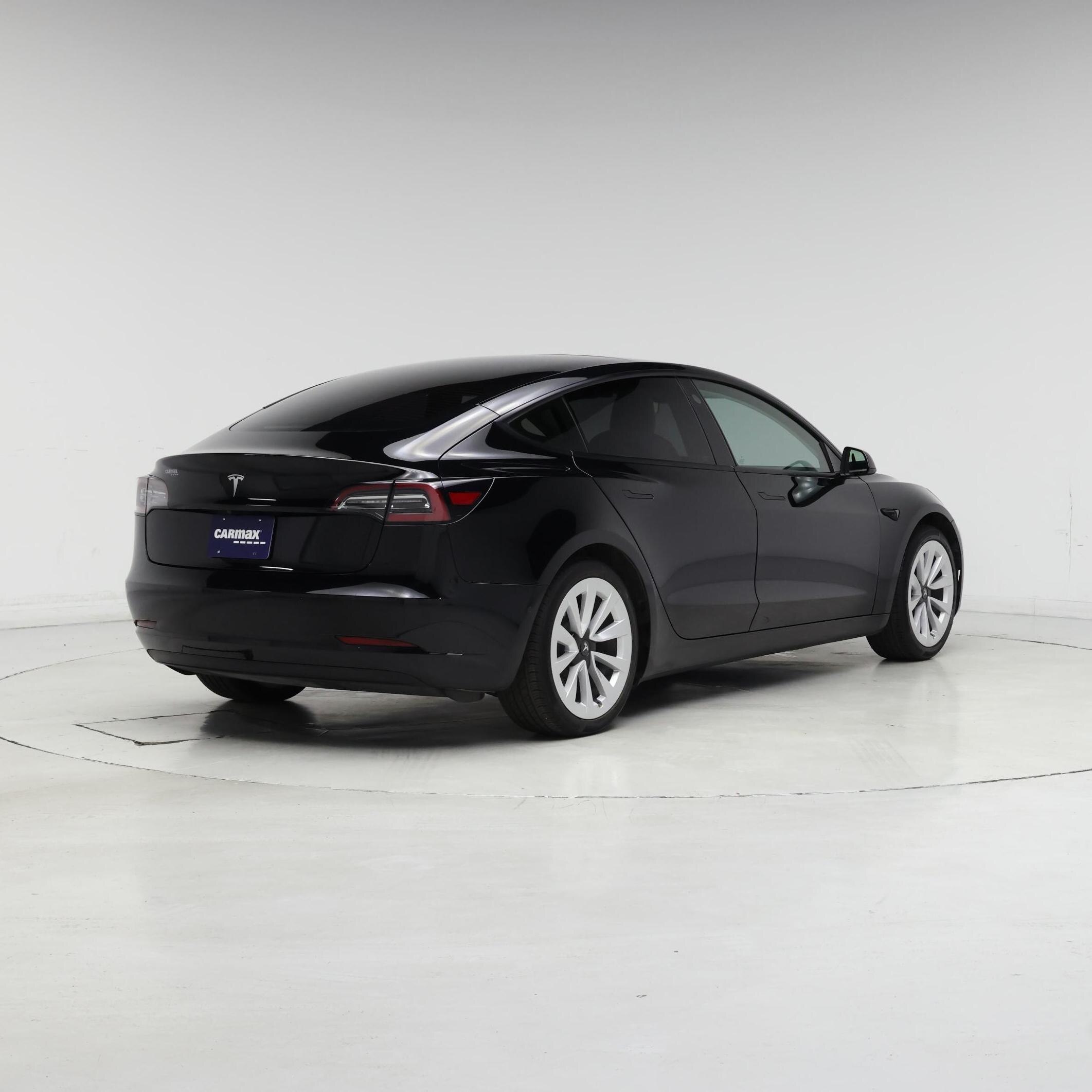 Thumbnail: 2021 Tesla Model 3 - 8