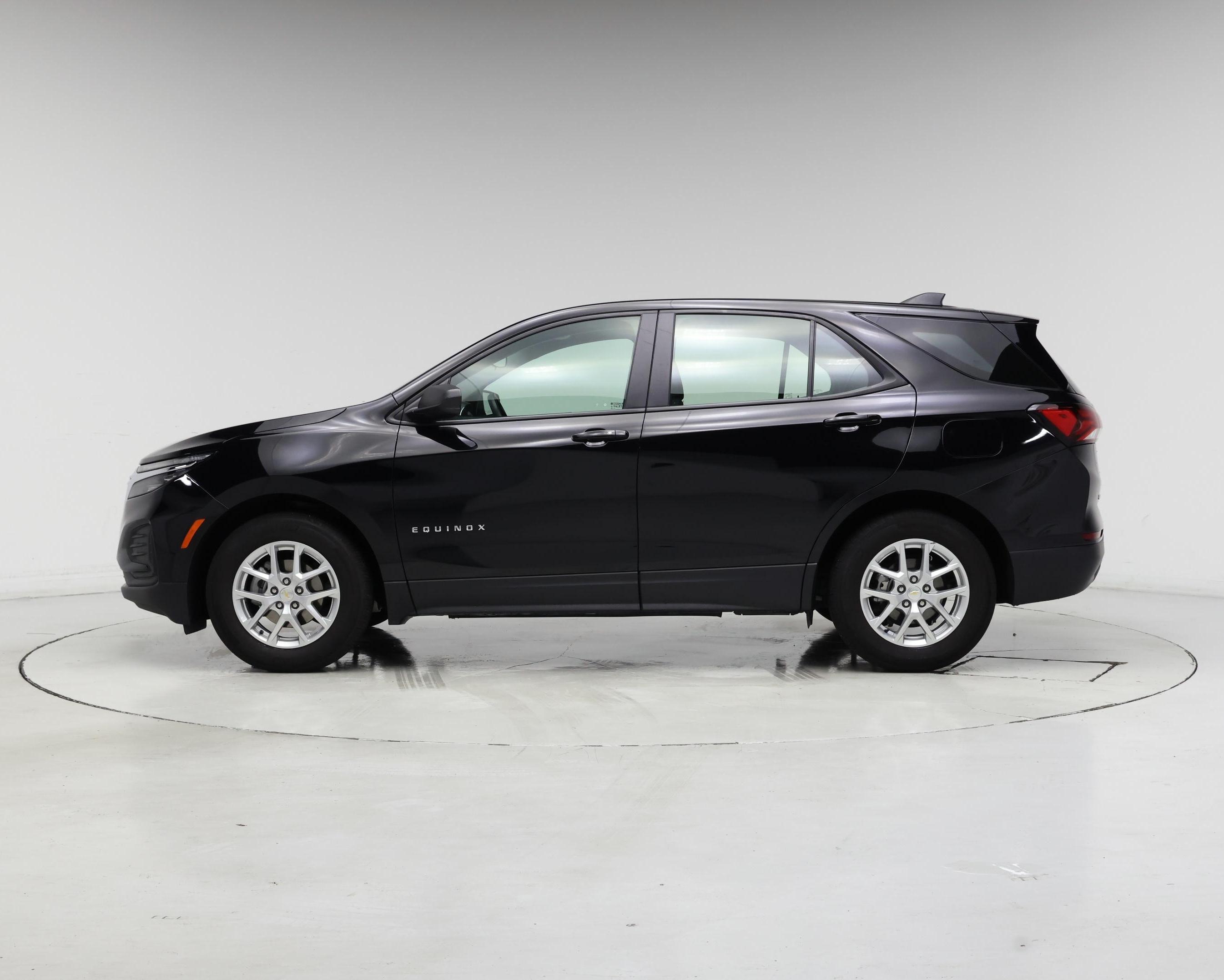 Thumbnail: 2024 Chevrolet Equinox - 3