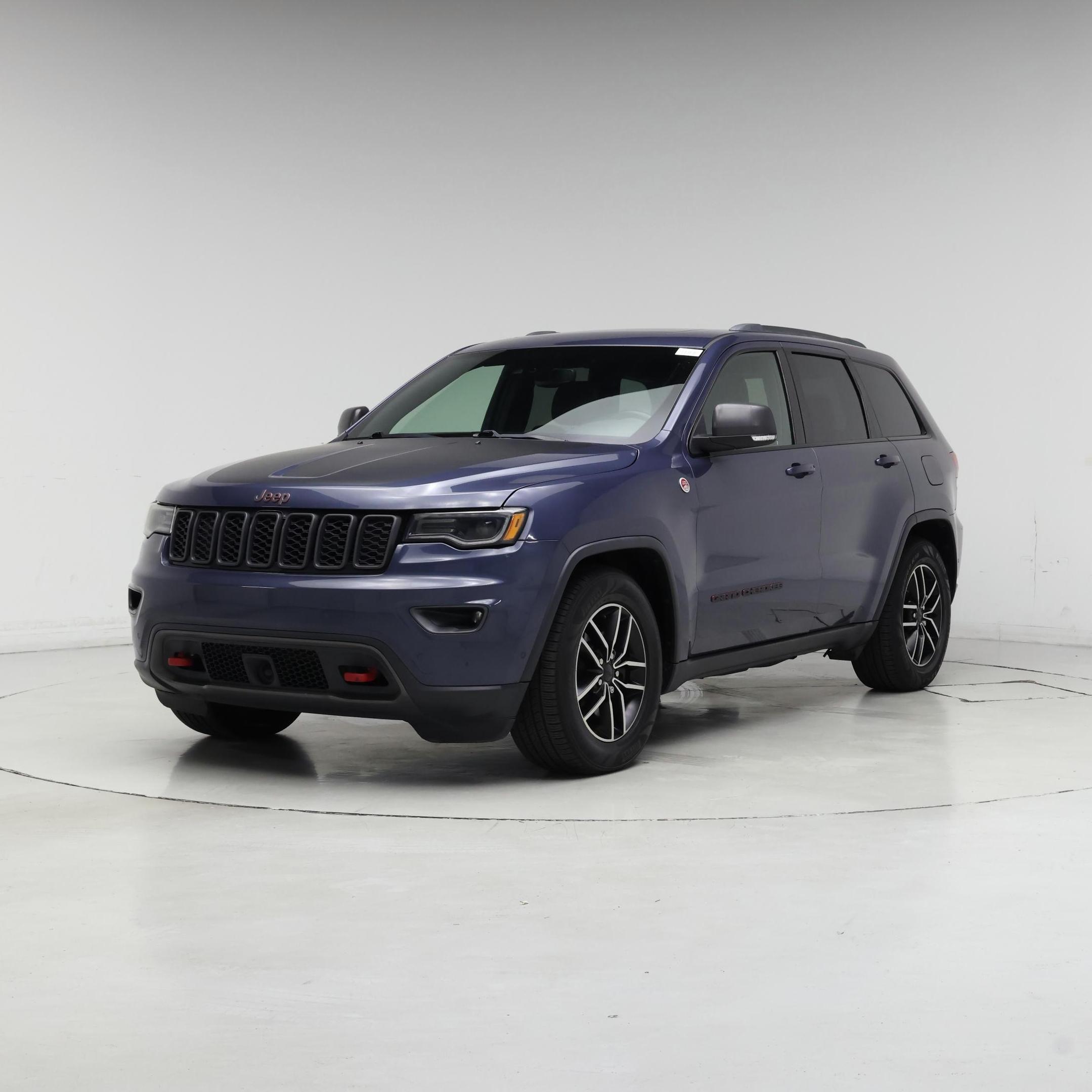 Thumbnail: 2020 Jeep Grand Cherokee - 4