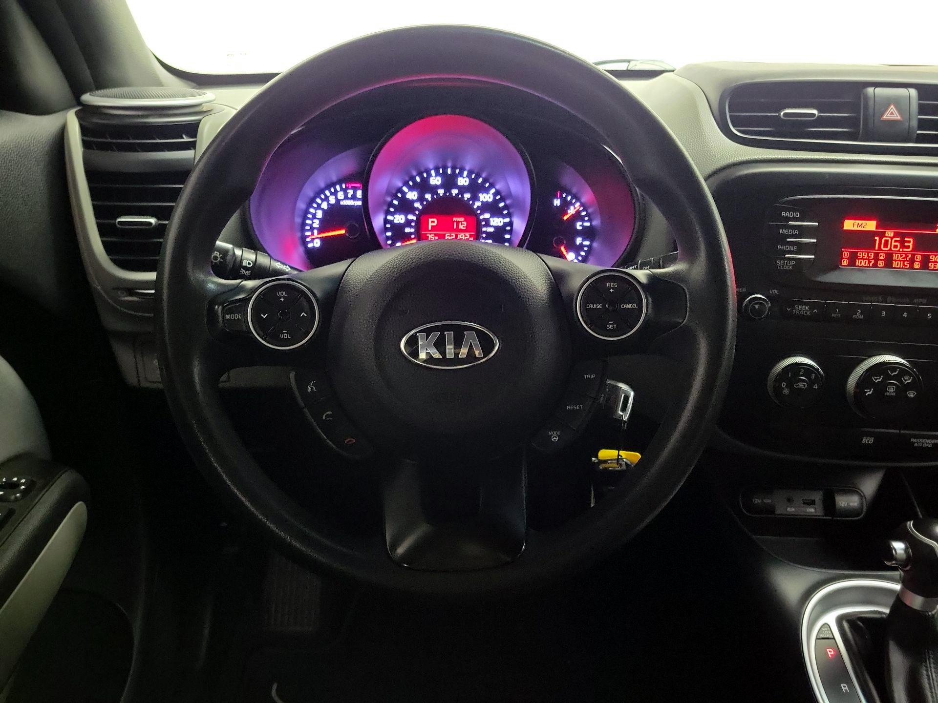 Thumbnail: 2015 Kia Soul - 10