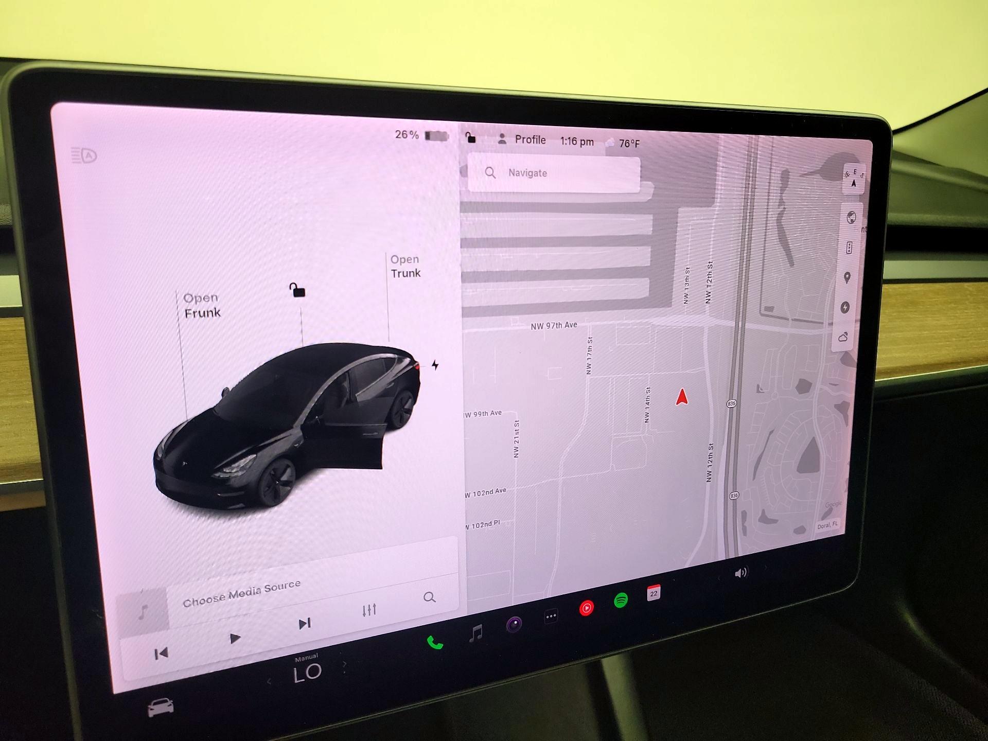 Thumbnail: 2021 Tesla Model 3 - 14