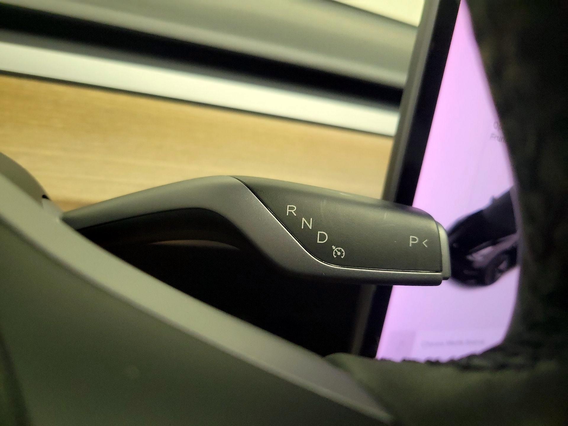Thumbnail: 2021 Tesla Model 3 - 17
