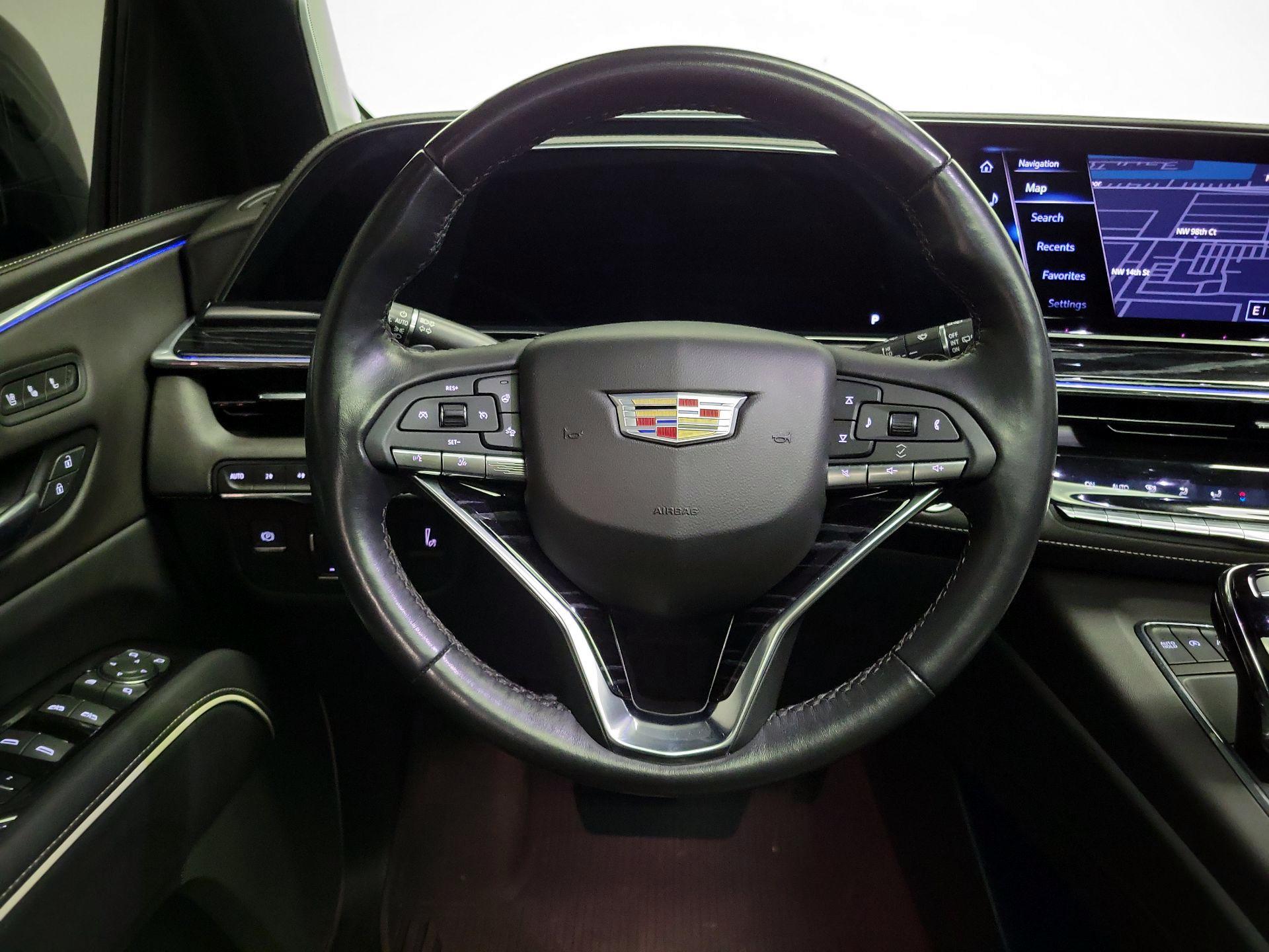 Thumbnail: 2022 Cadillac Escalade - 10
