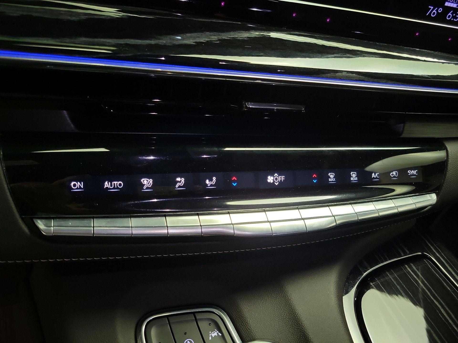 Thumbnail: 2022 Cadillac Escalade - 17