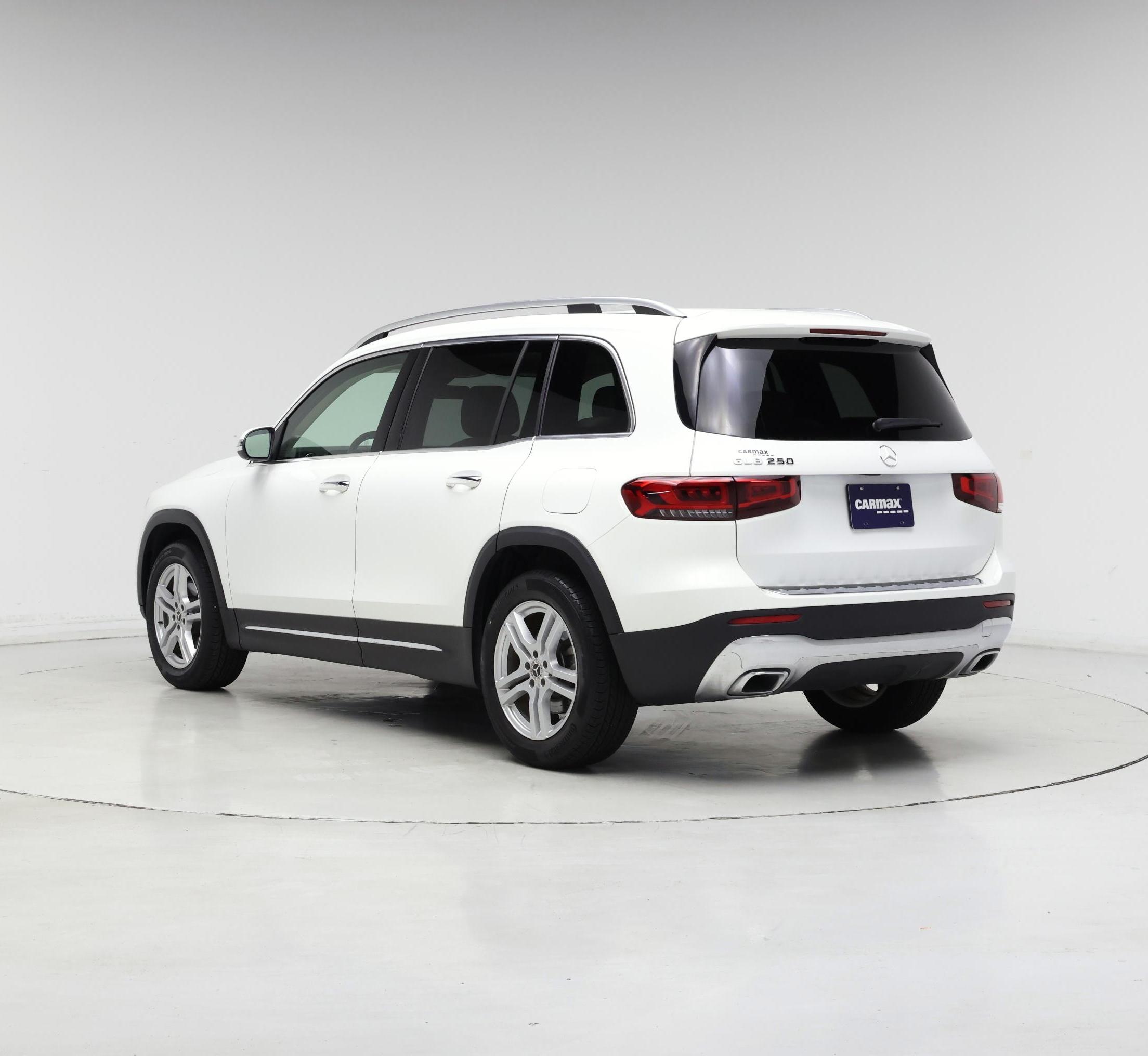 Thumbnail: 2023 Mercedes-Benz GLB - 2