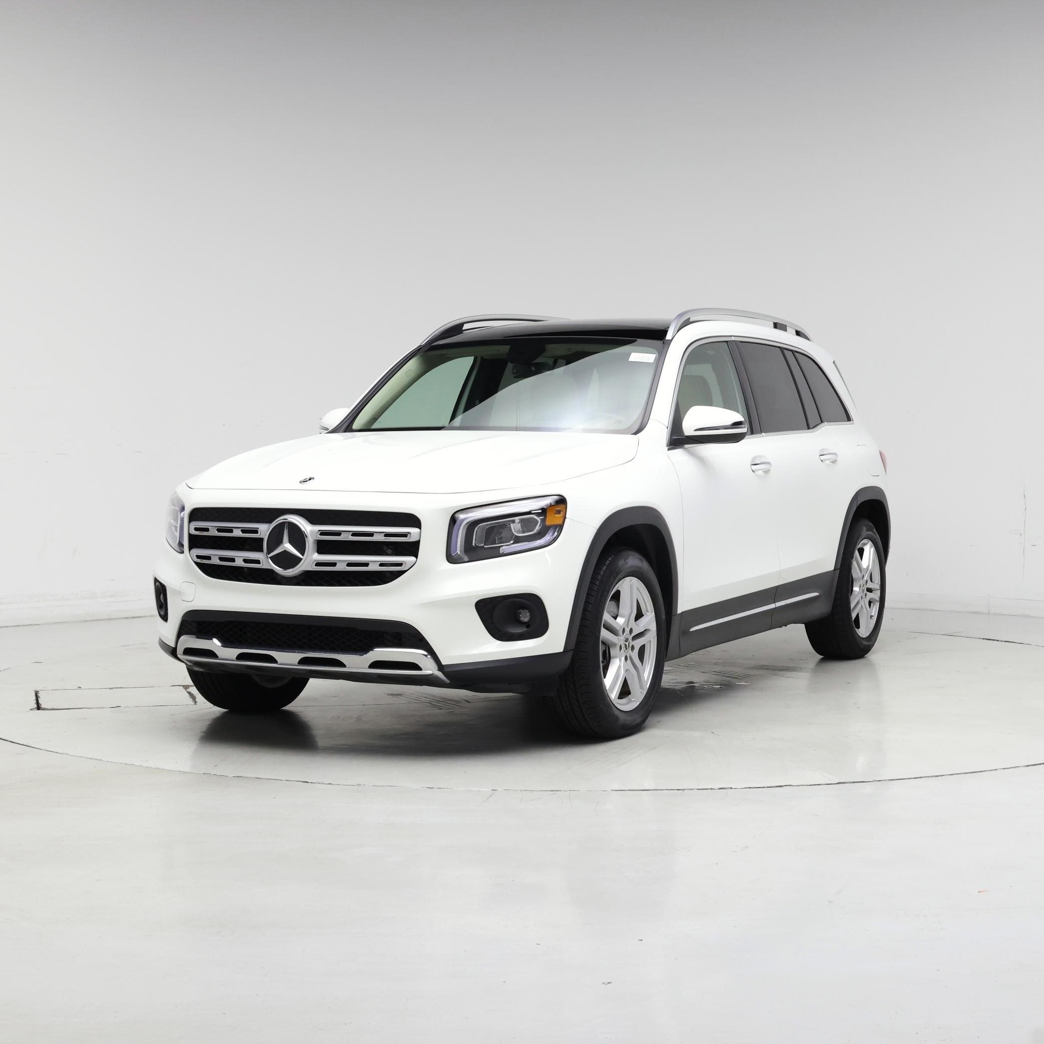 Thumbnail: 2023 Mercedes-Benz GLB - 4
