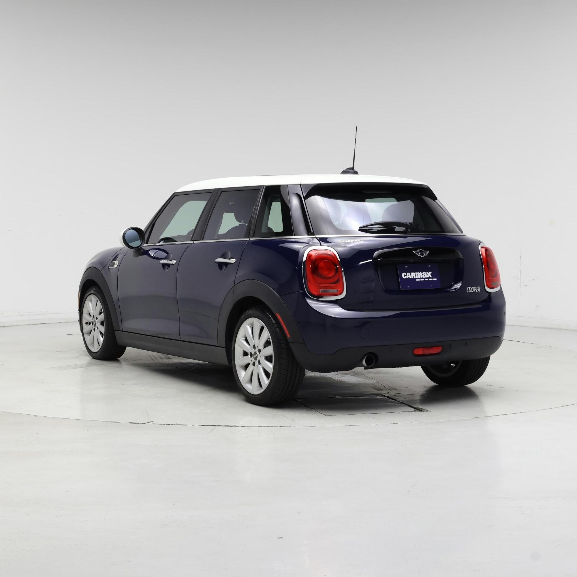 Thumbnail: 2018 MINI Cooper Hardtop - 2