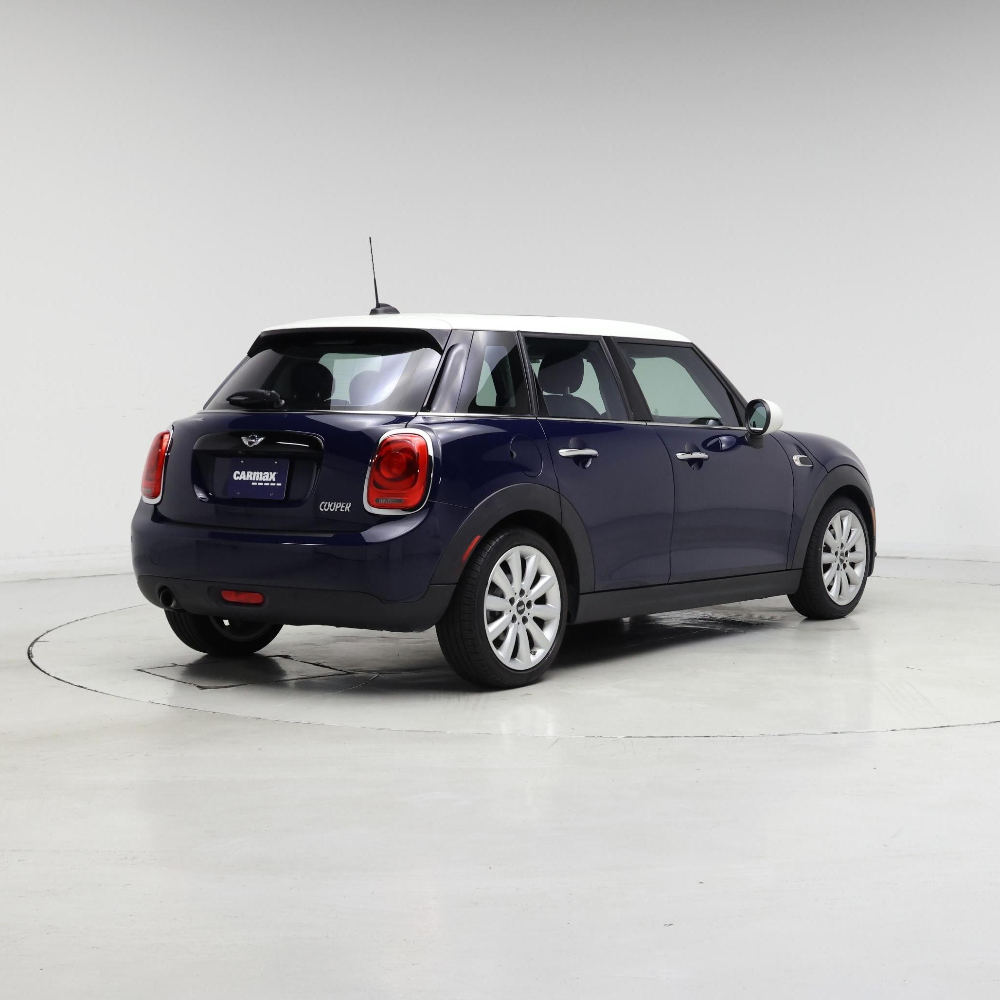 Thumbnail: 2018 MINI Cooper Hardtop - 8