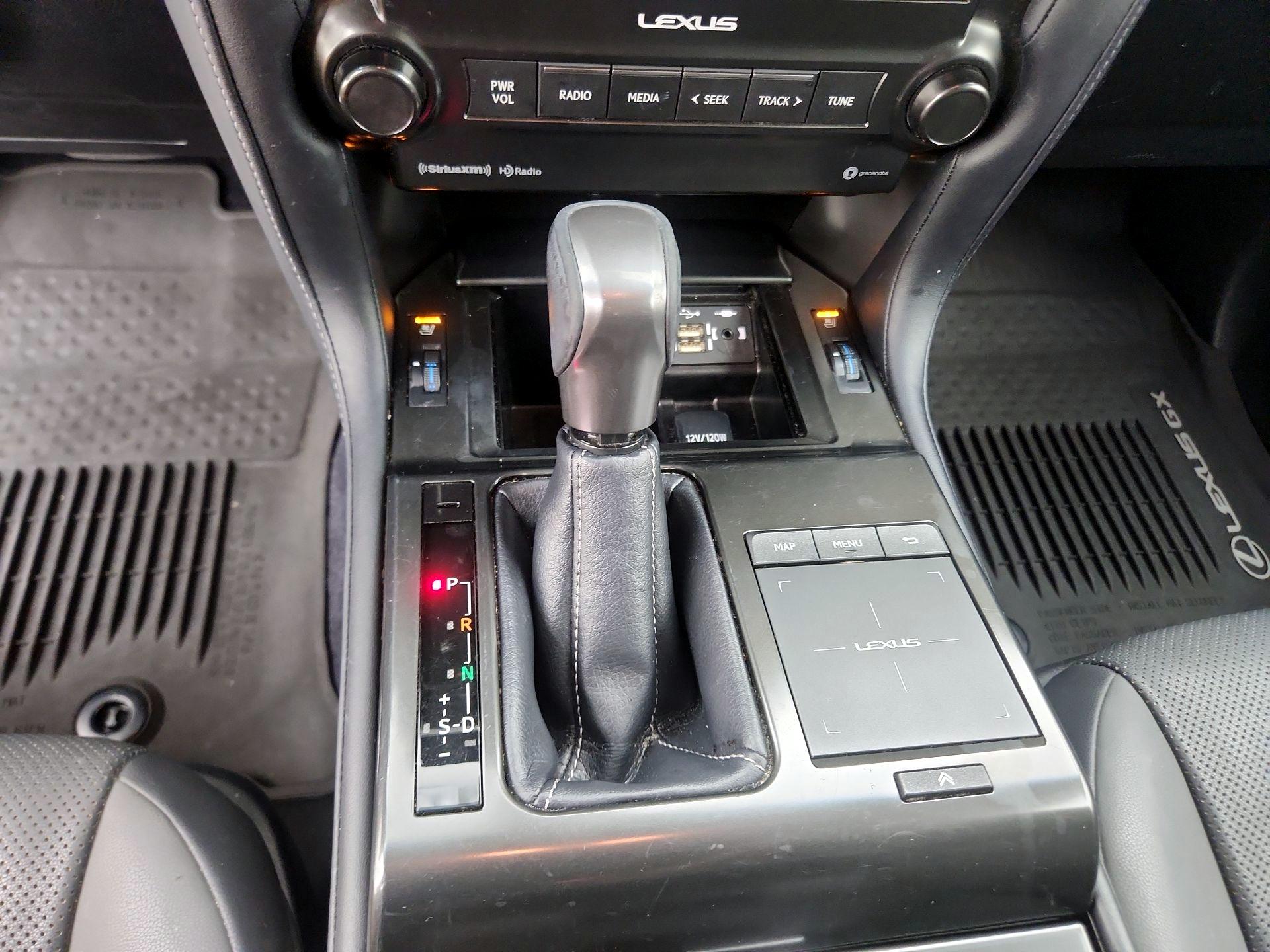 Thumbnail: 2022 Lexus GX - 18