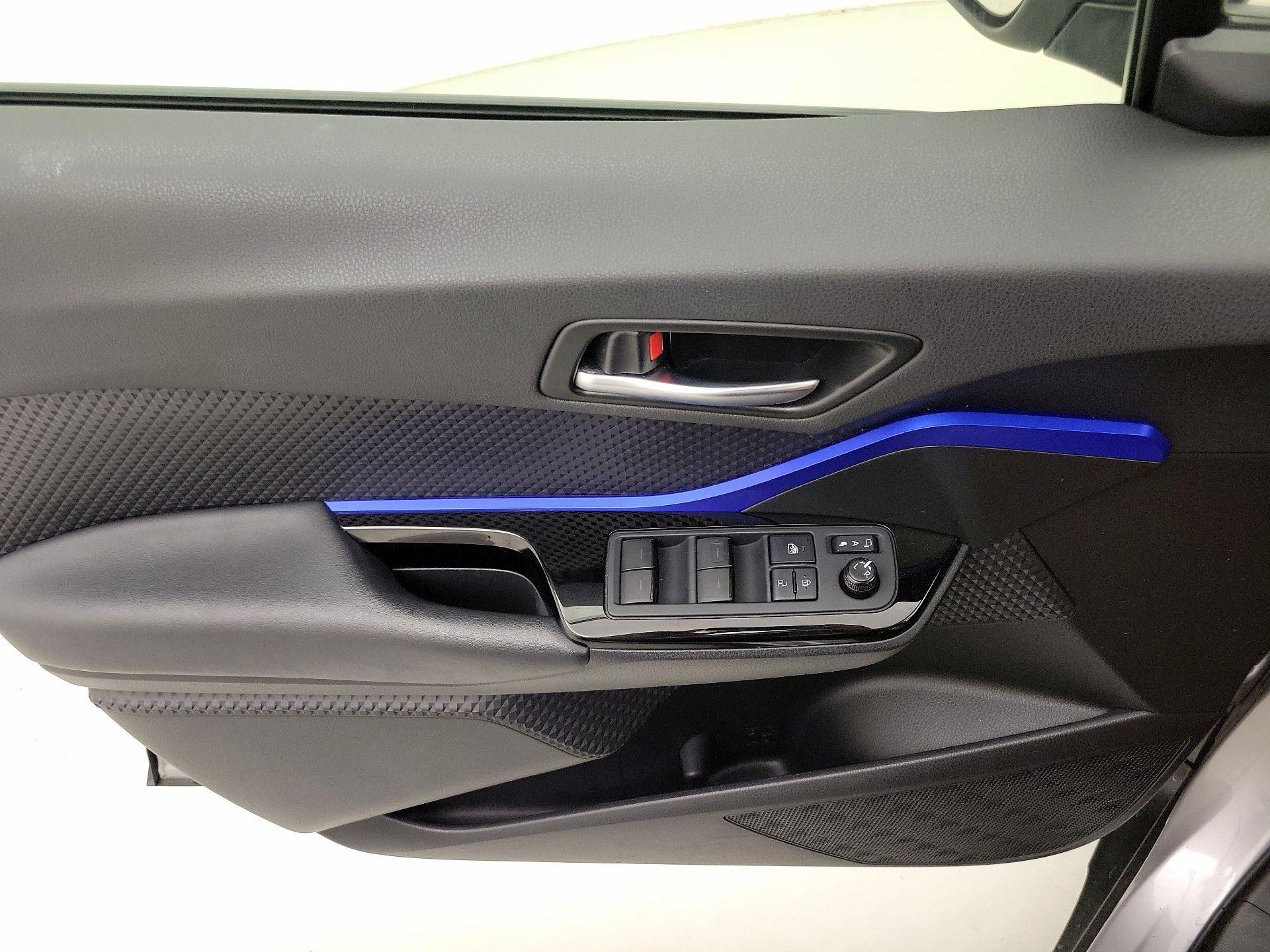 Thumbnail: 2020 Toyota C-HR - 12