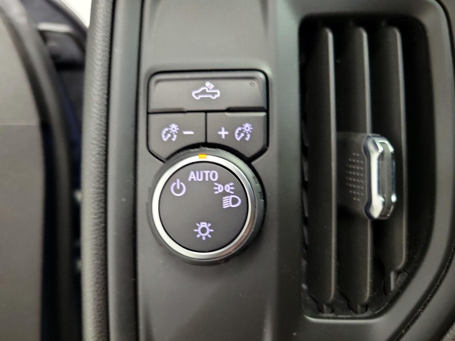 Thumbnail: 2024 Chevrolet Silverado 1500 - 13