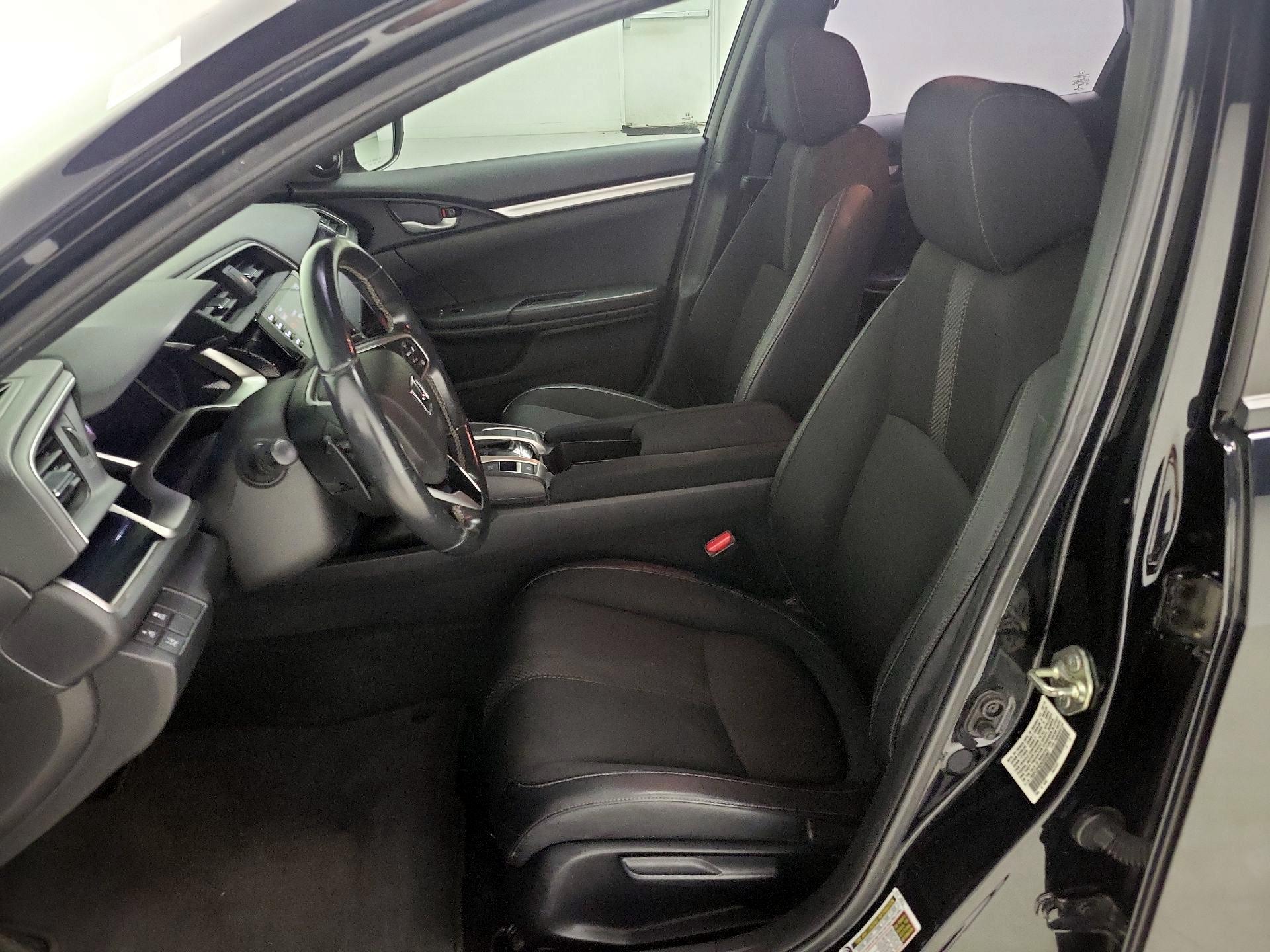 Thumbnail: 2019 Honda Civic - 11