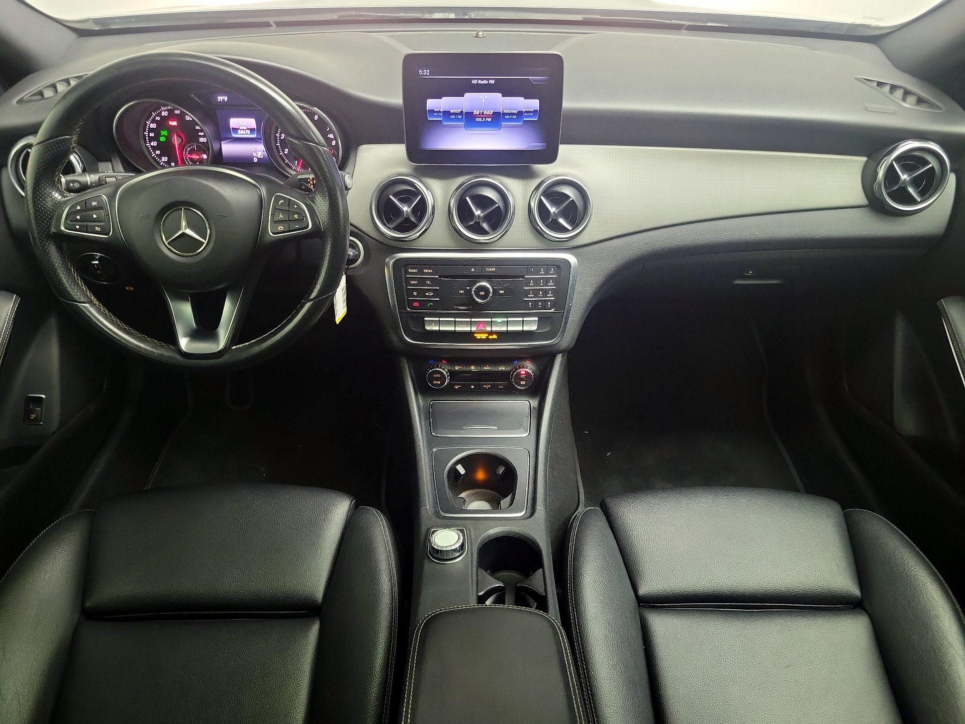 Thumbnail: 2018 Mercedes-Benz GLA - 9