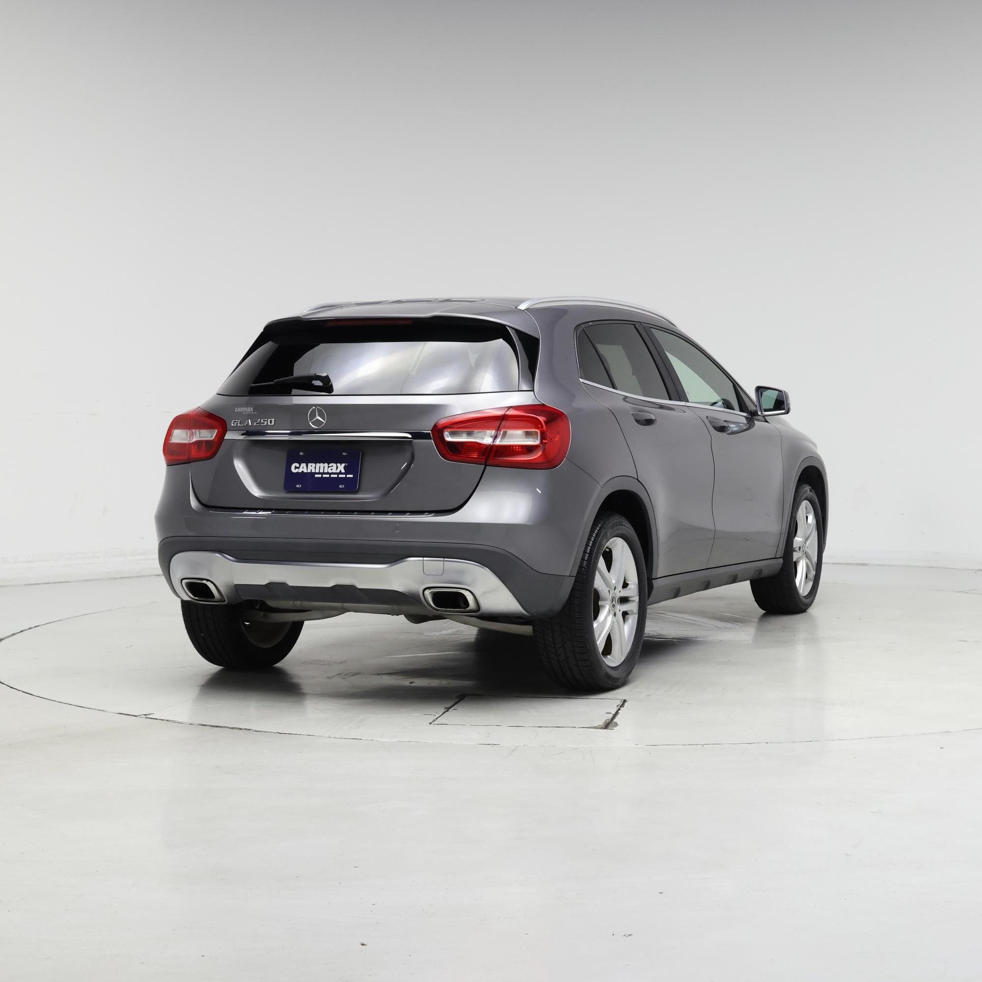 Thumbnail: 2018 Mercedes-Benz GLA - 8