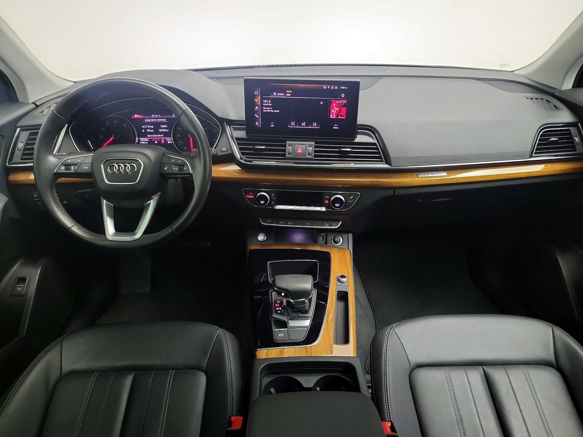 Thumbnail: 2023 Audi Q5 - 9