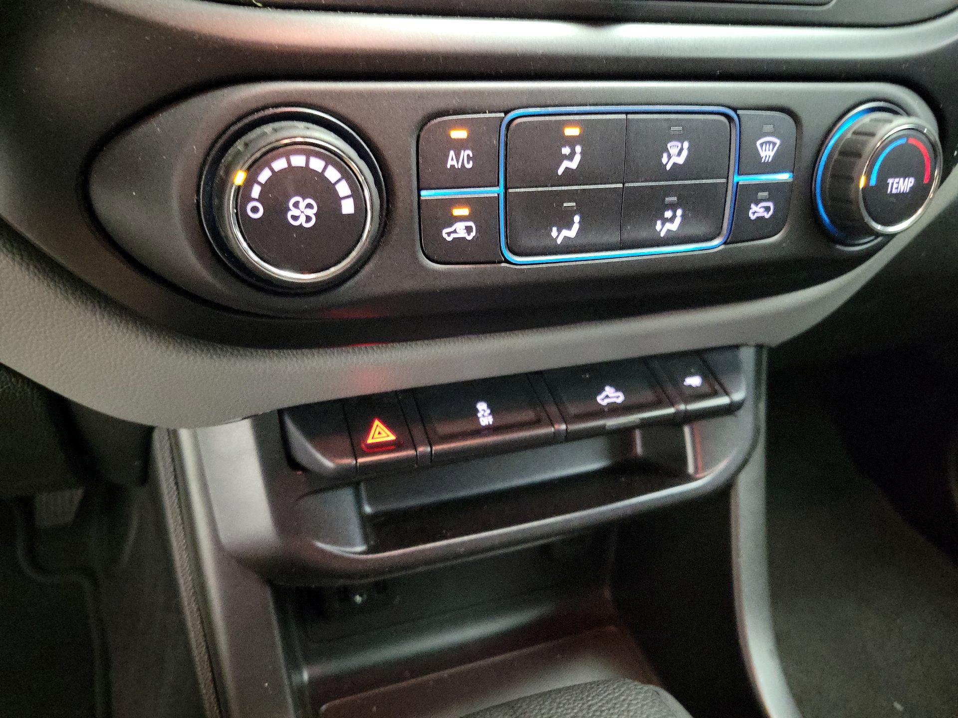 Thumbnail: 2021 Chevrolet Colorado - 17