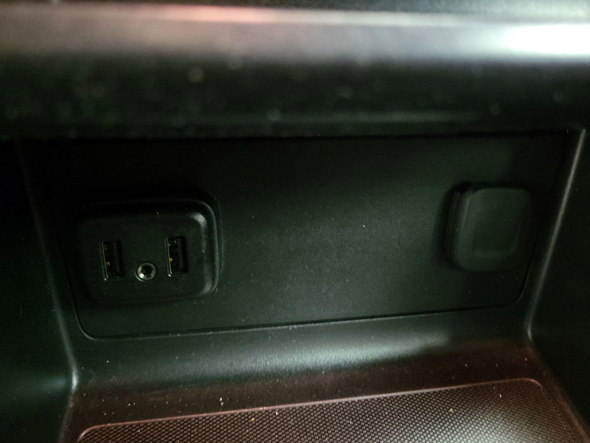 Thumbnail: 2021 Chevrolet Colorado - 19