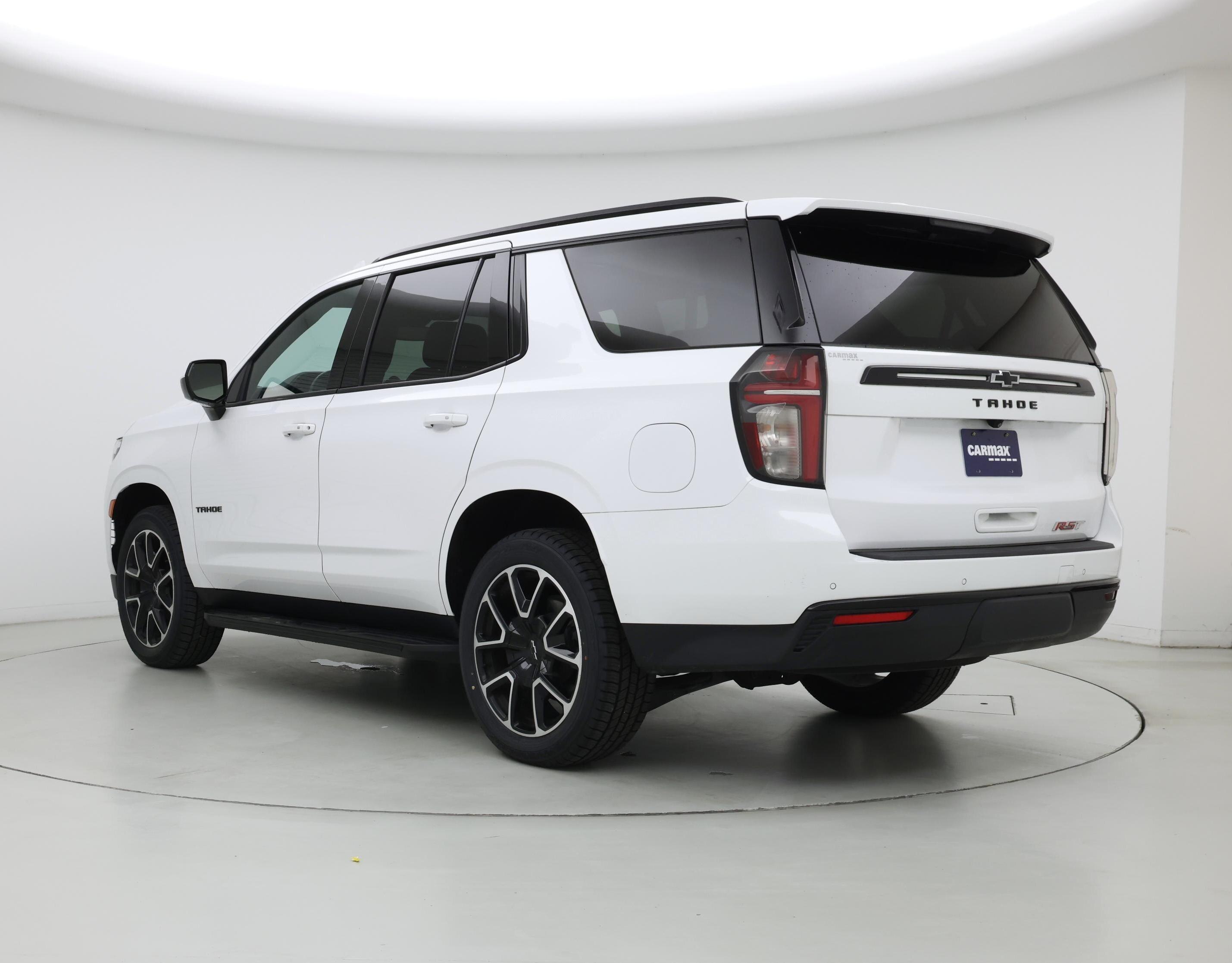 Thumbnail: 2023 Chevrolet Tahoe - 2