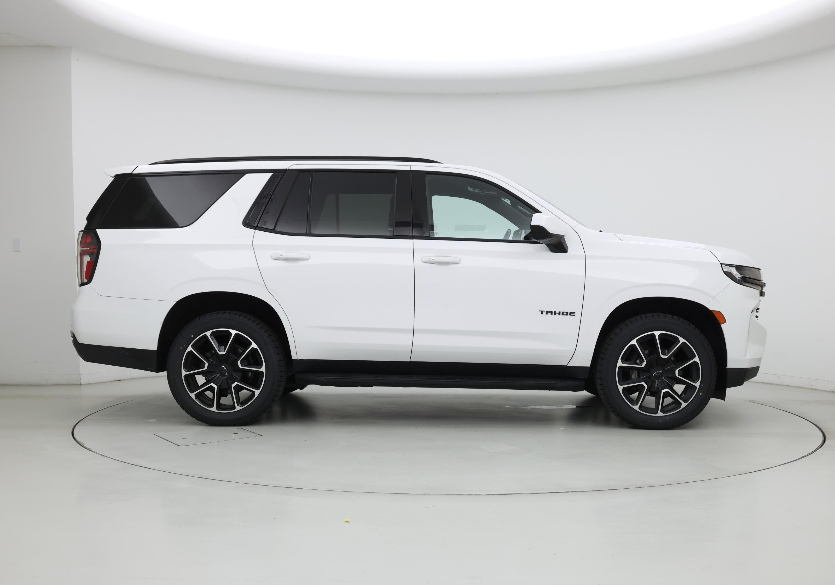 Thumbnail: 2023 Chevrolet Tahoe - 7