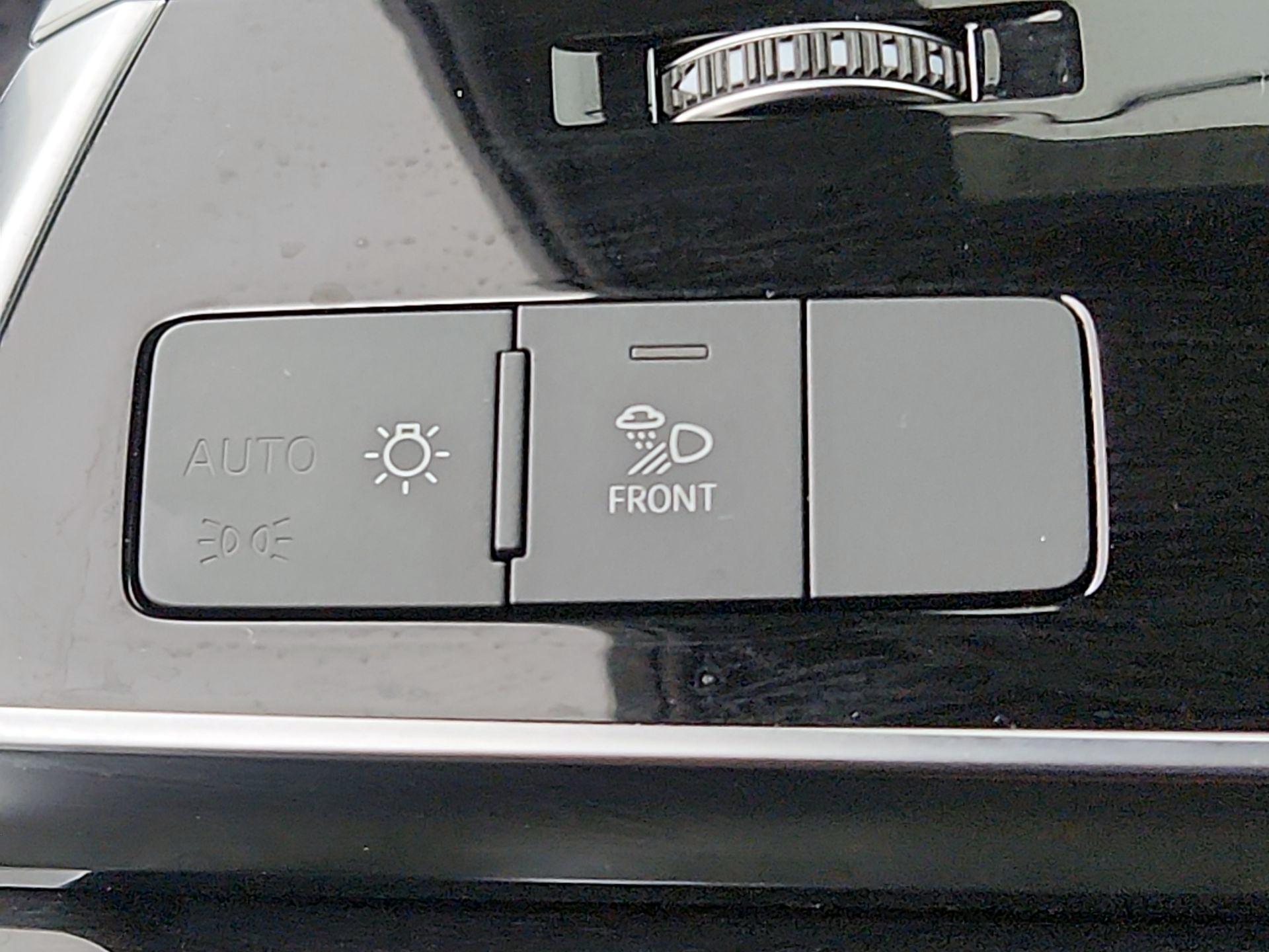 Thumbnail: 2022 Audi Q7 - 13
