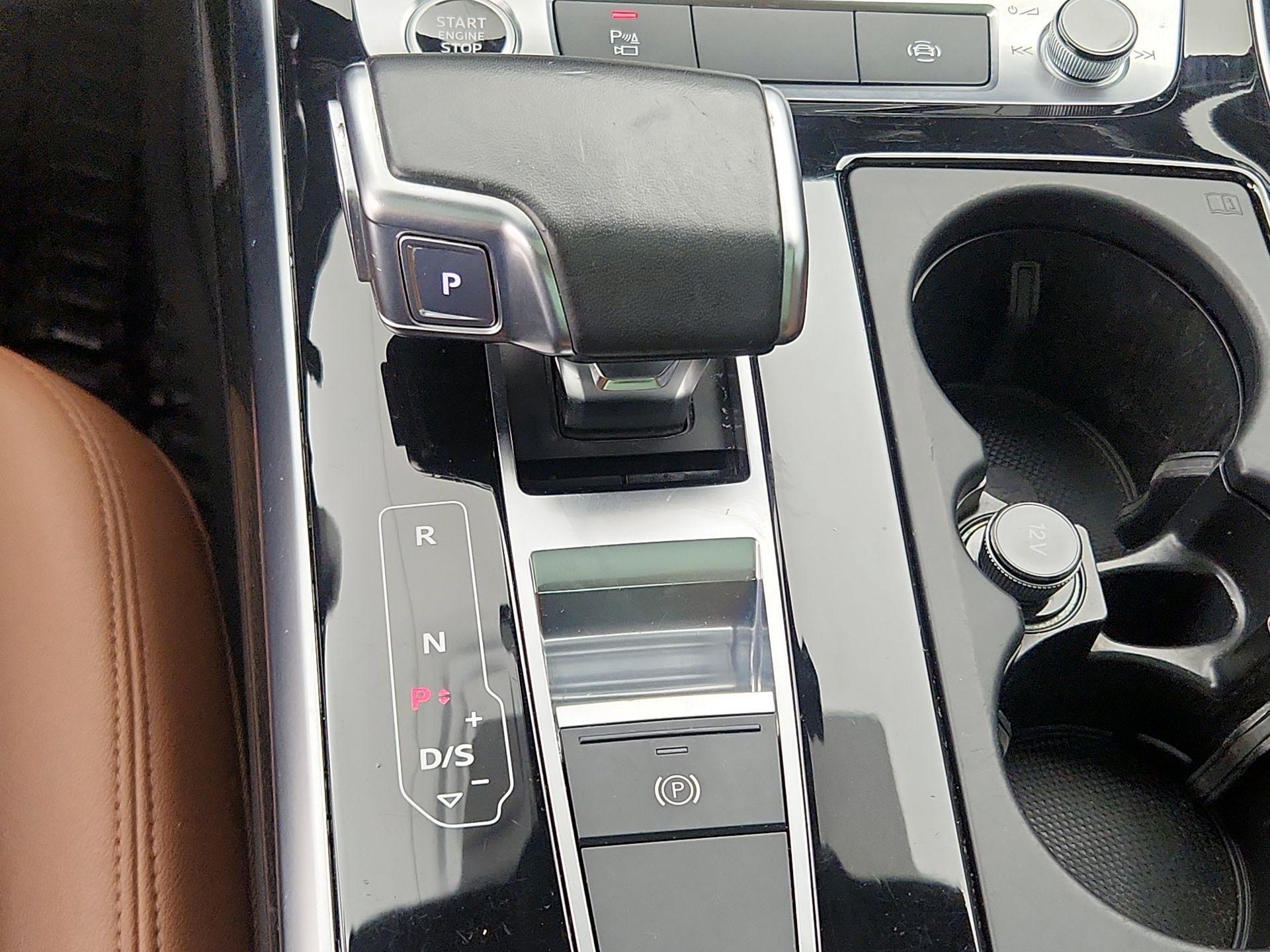 Thumbnail: 2022 Audi Q7 - 18