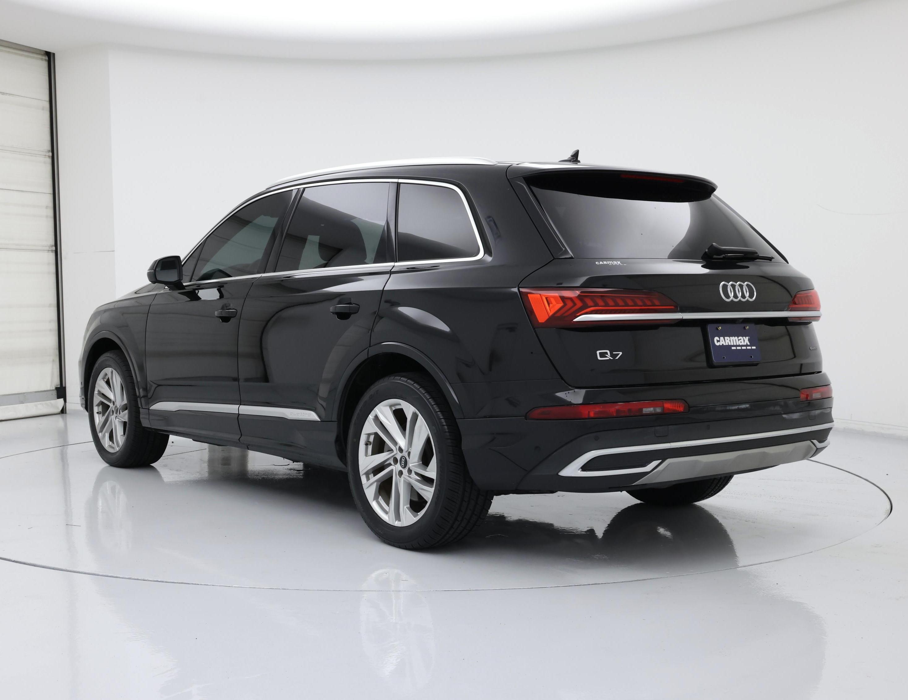 Thumbnail: 2022 Audi Q7 - 2